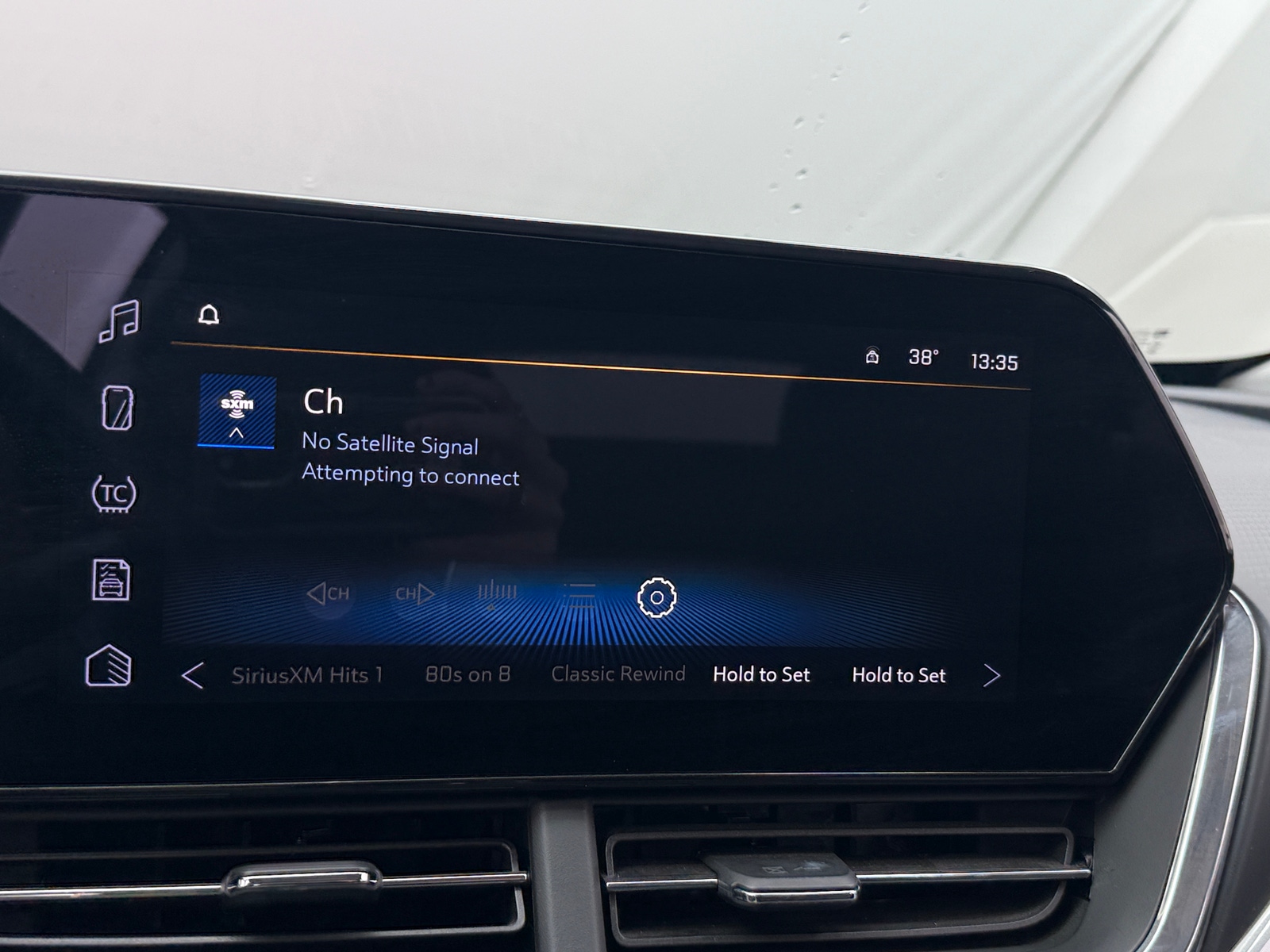 Thumbnail: 2024 Chevrolet Trax - 4