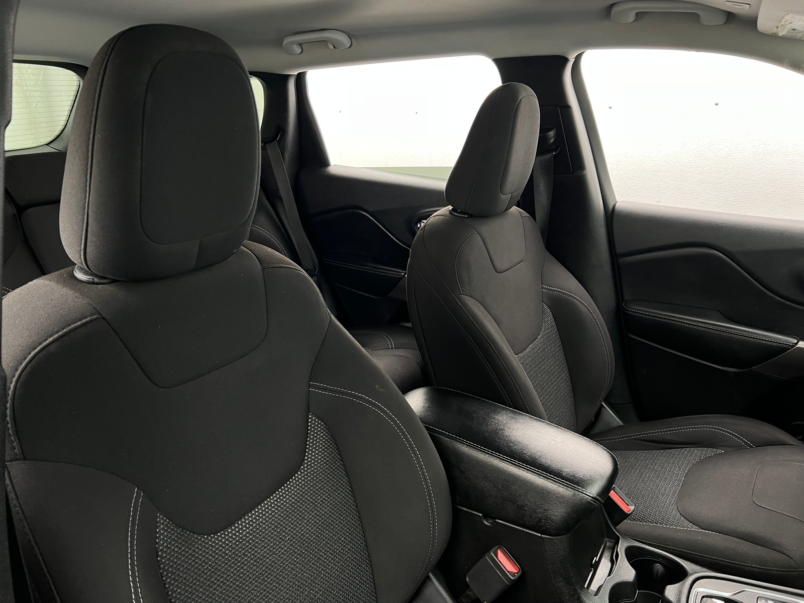 Thumbnail: 2019 Jeep Cherokee - 2