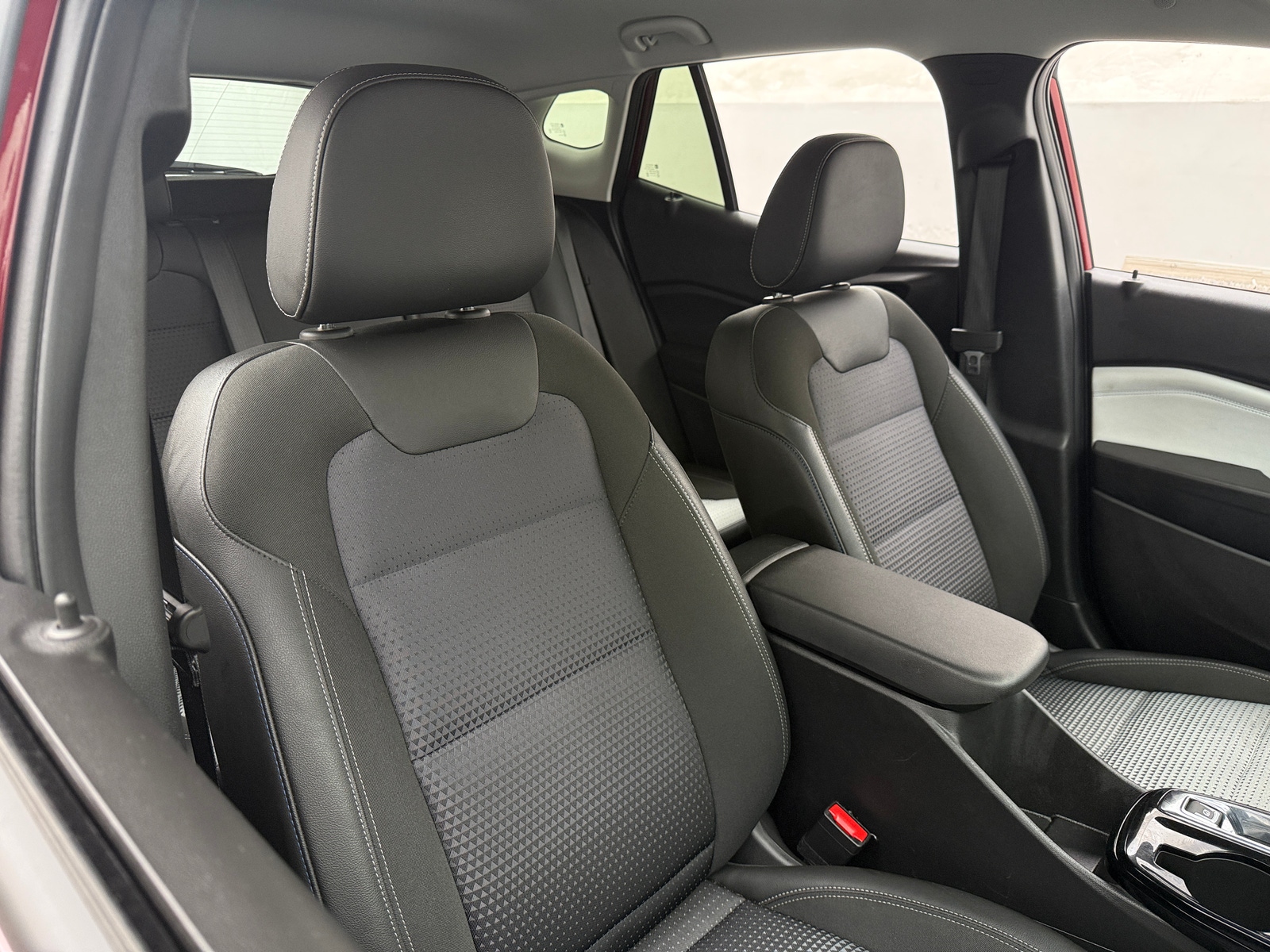 Thumbnail: 2025 Chevrolet Trax - 2