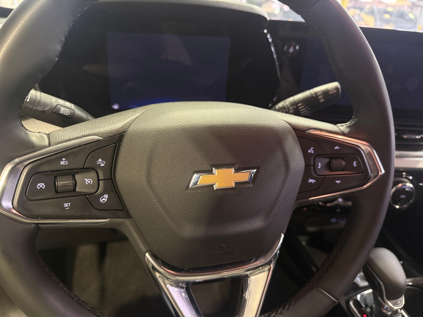 Thumbnail: 2025 Chevrolet Trax - 5