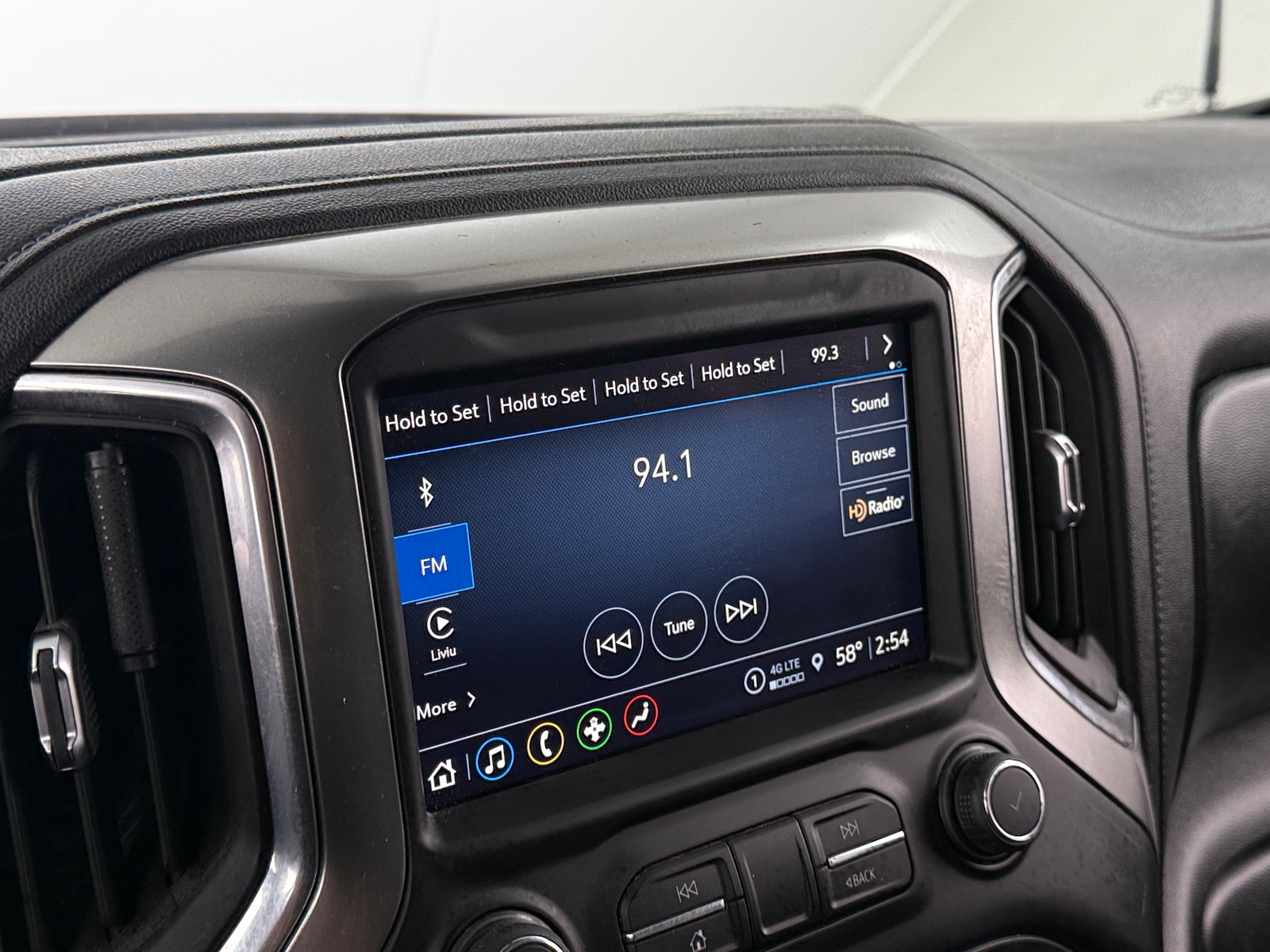 Thumbnail: 2021 Chevrolet Silverado 1500 - 3