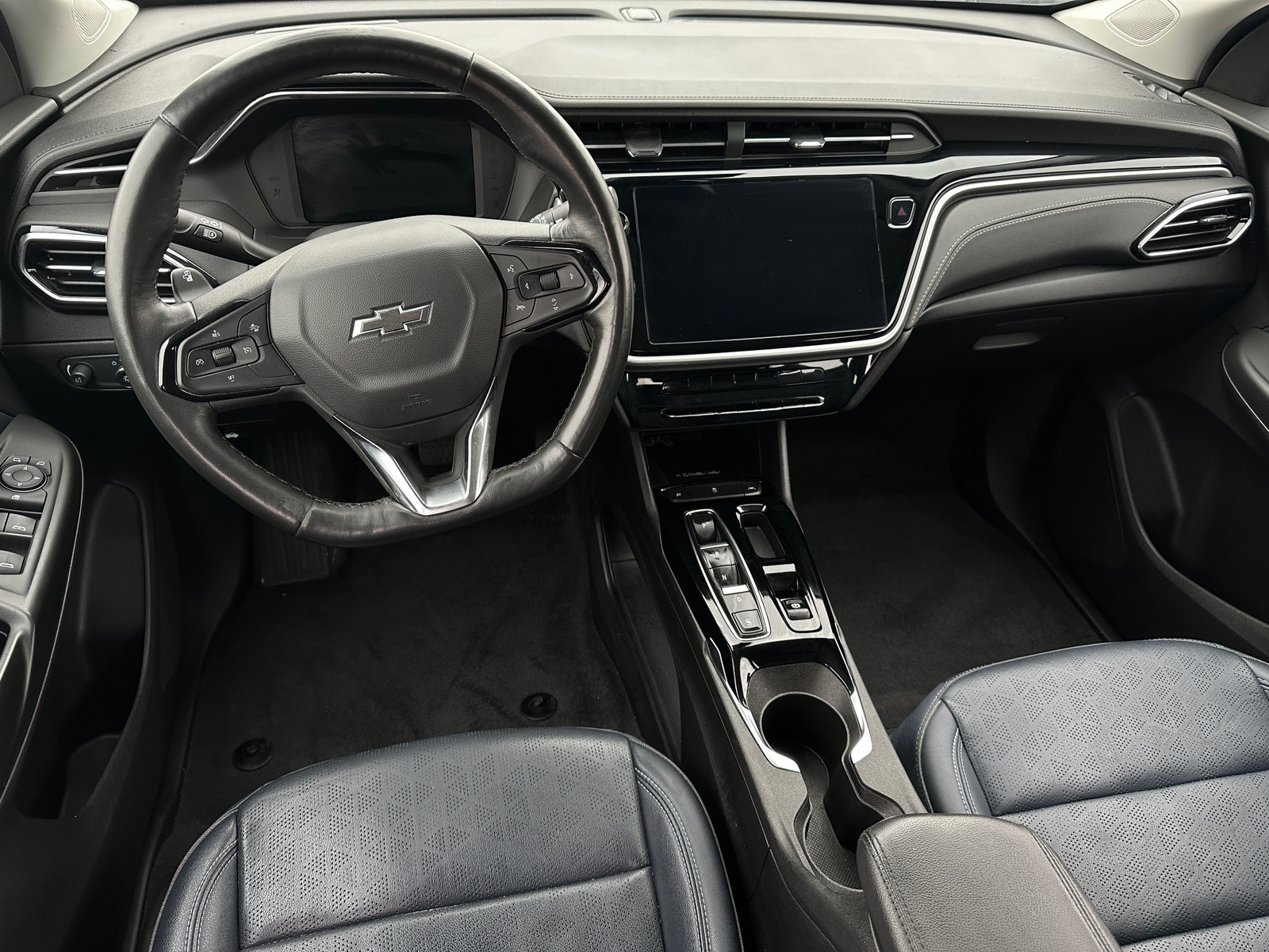 Thumbnail: 2022 Chevrolet Bolt EUV - 2