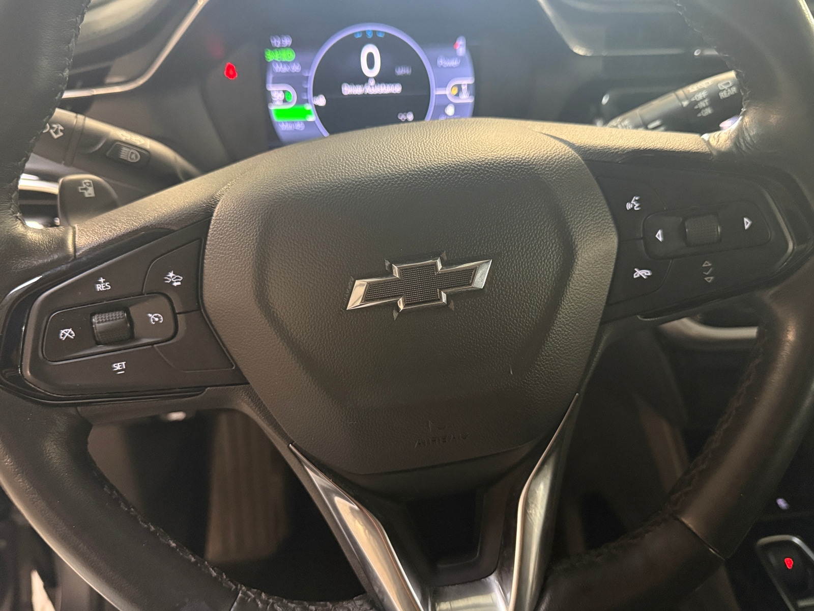 Thumbnail: 2022 Chevrolet Bolt EUV - 4