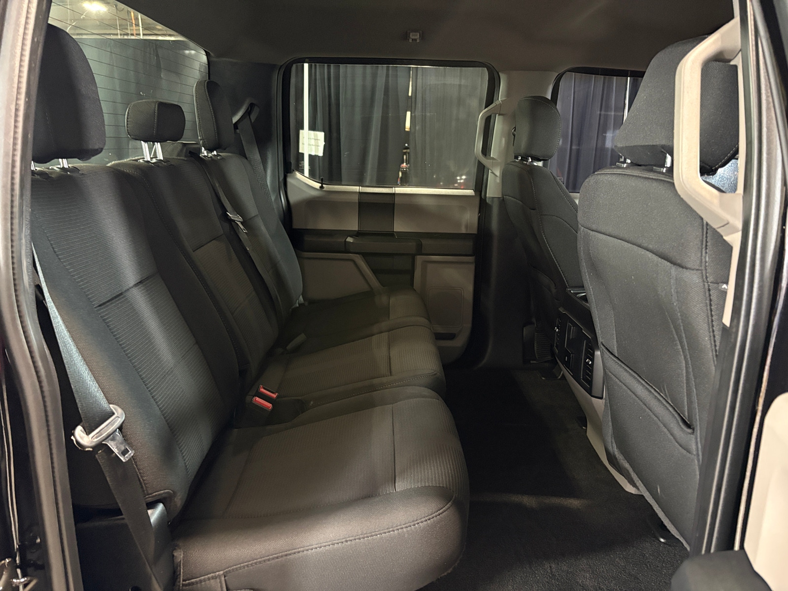 Thumbnail: 2020 Ford Econoline - 6