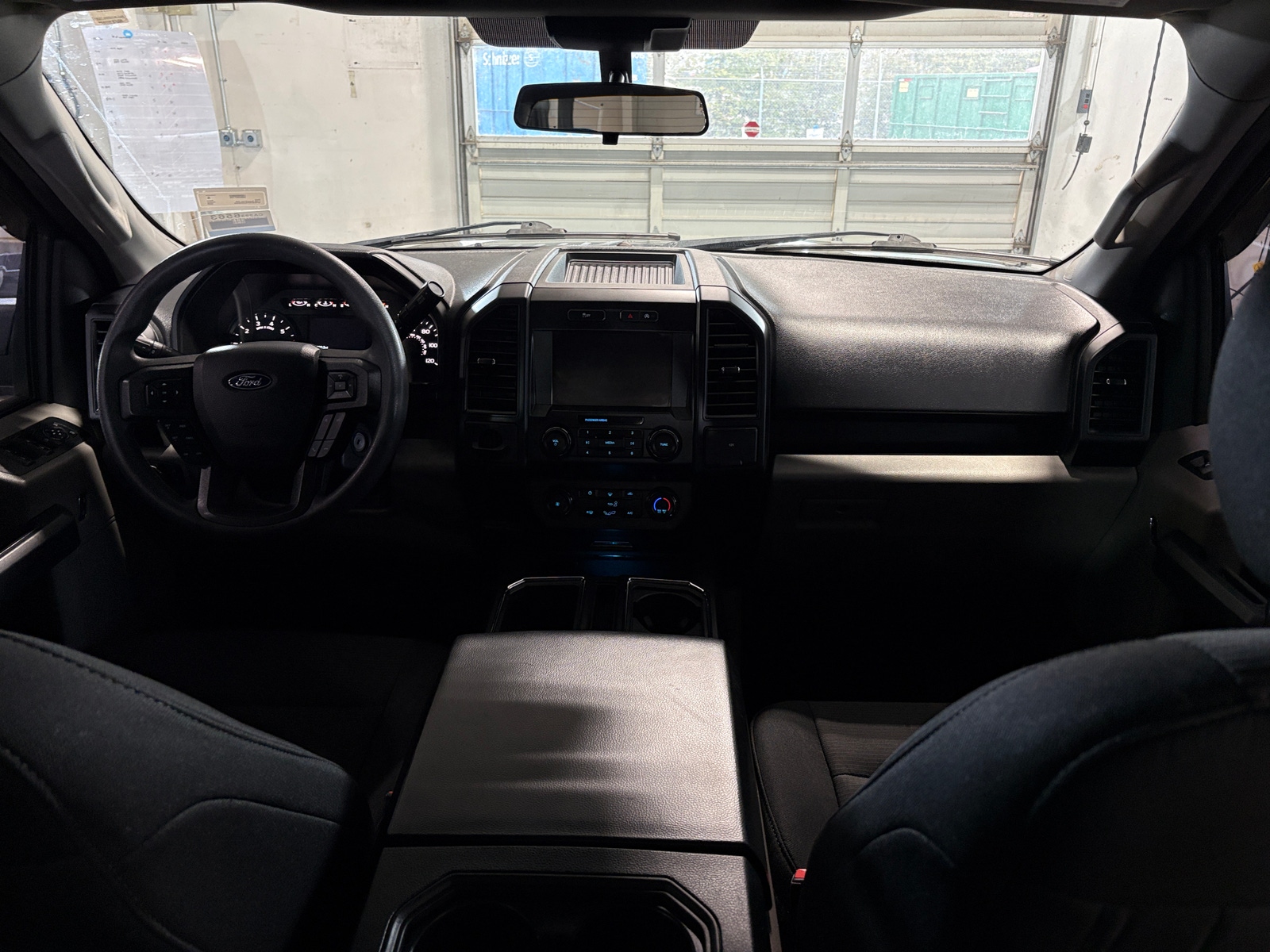 Thumbnail: 2020 Ford Econoline - 3