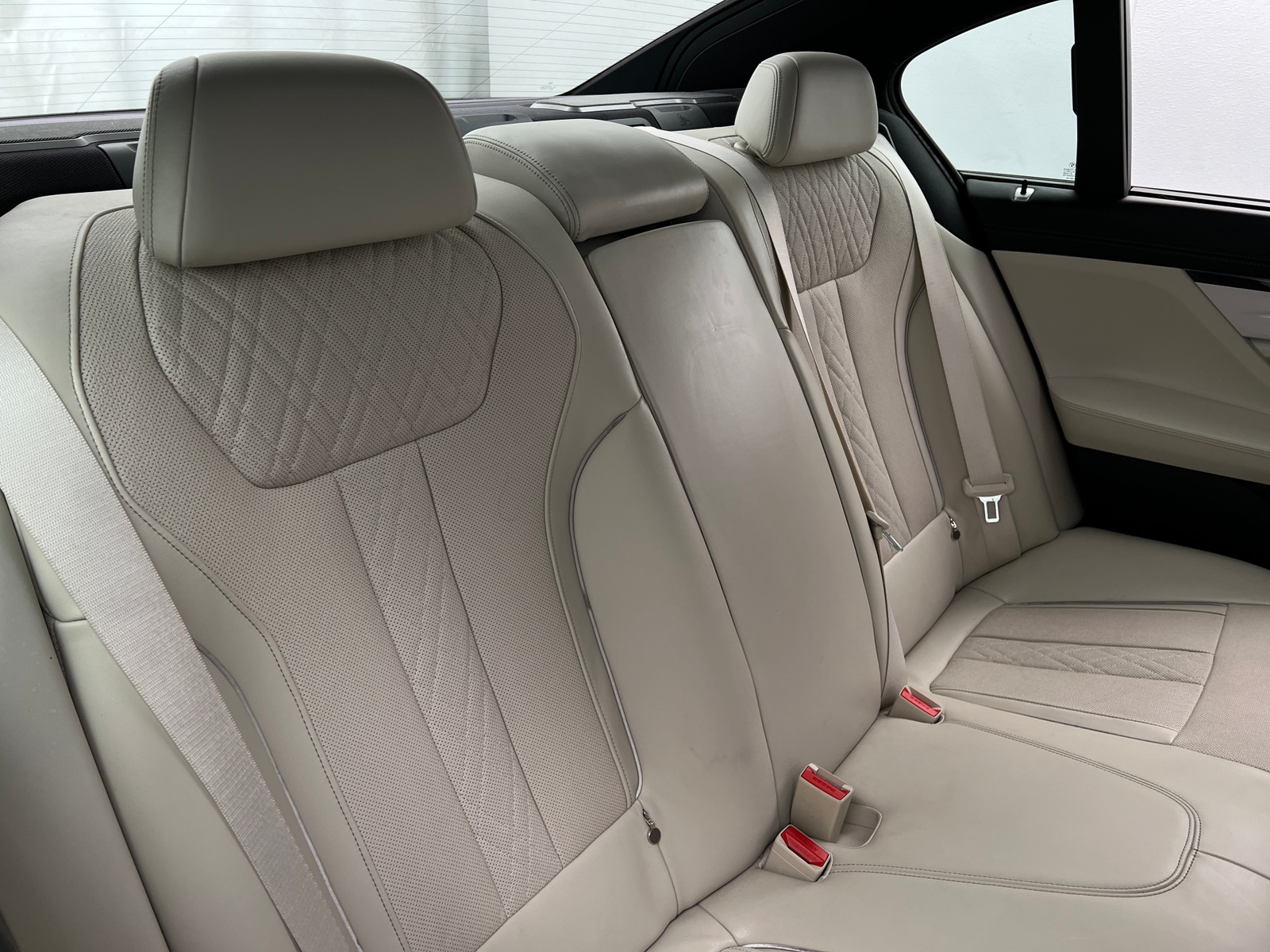 Thumbnail: 2016 BMW 7 Series - 5