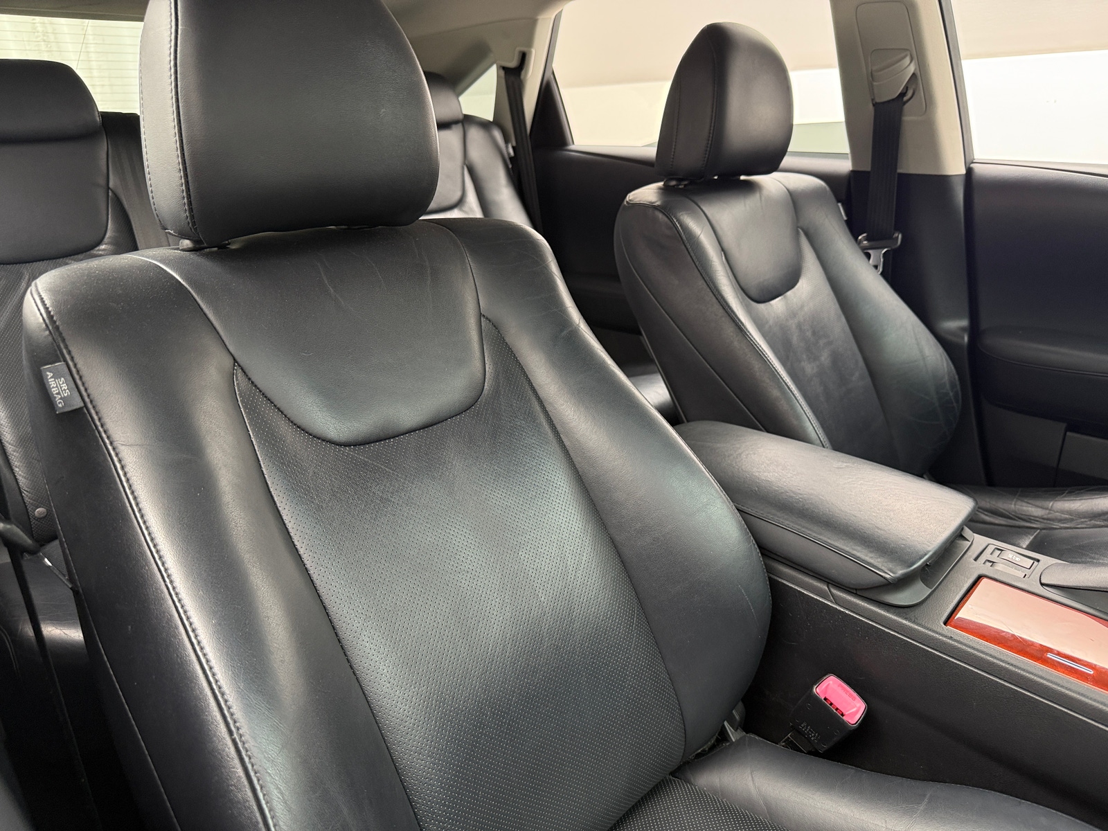 Thumbnail: 2010 Lexus RX - 2