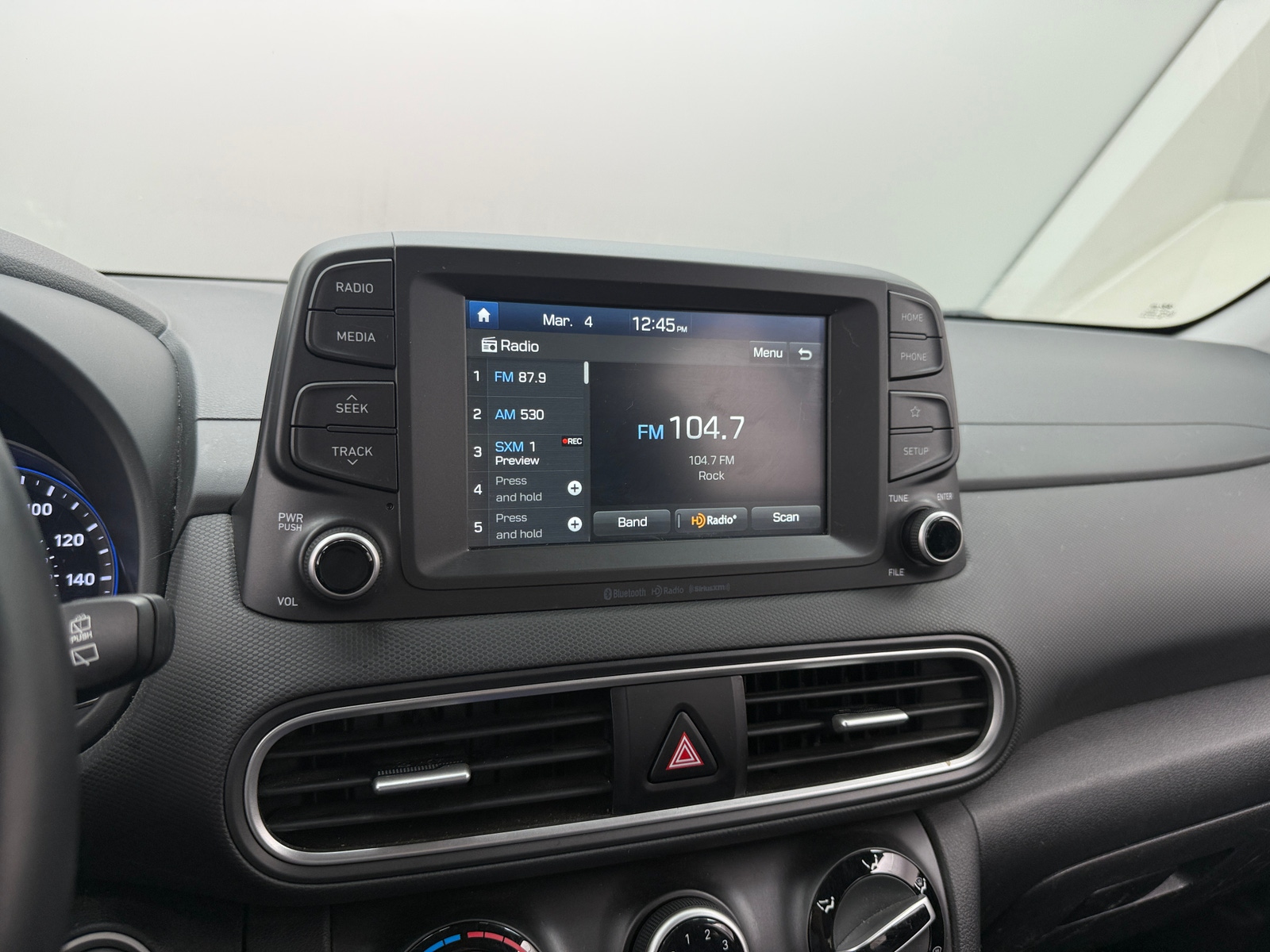 Thumbnail: 2020 Hyundai Kona - 4