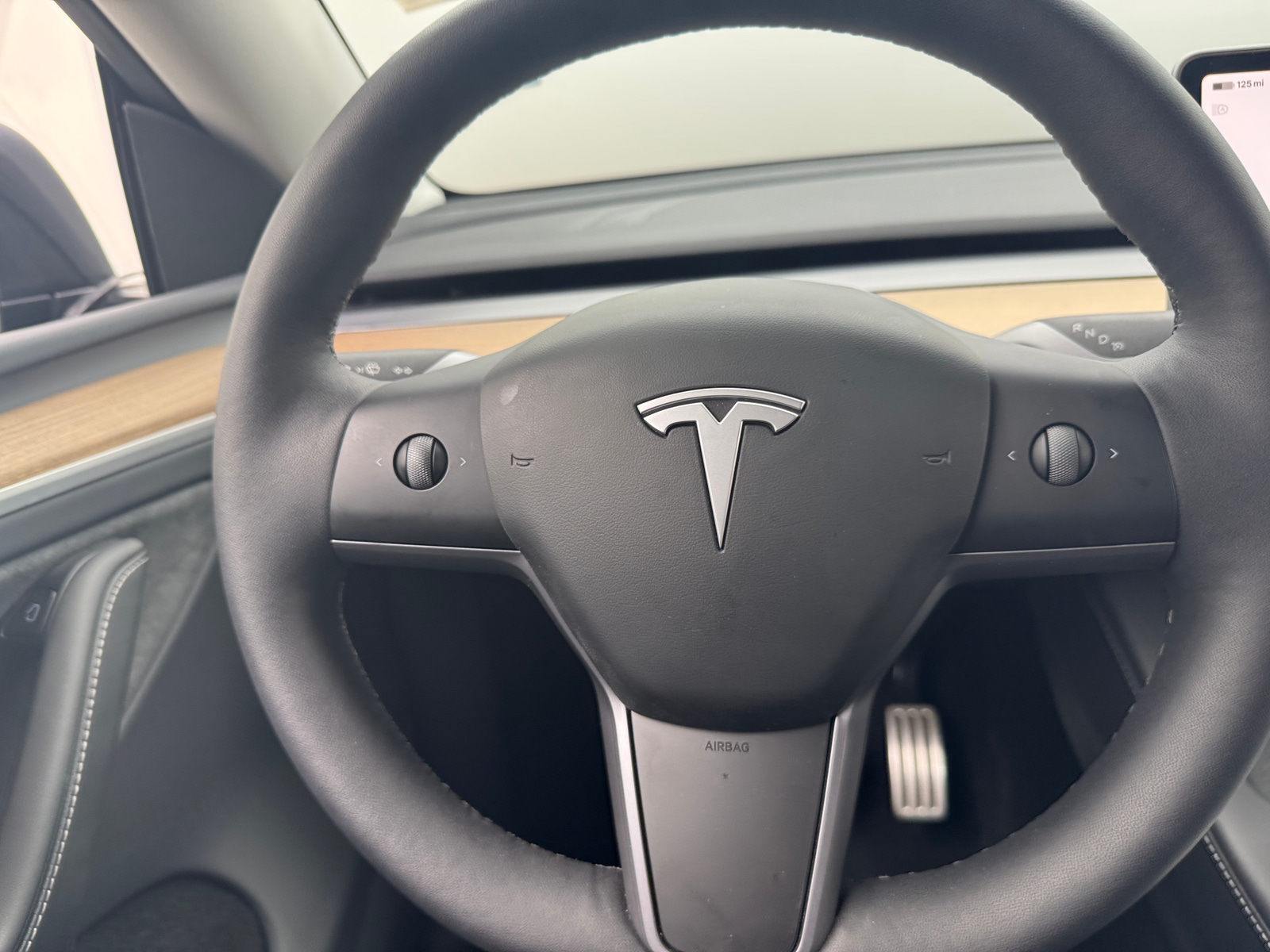 Thumbnail: 2025 Tesla Model Y - 4