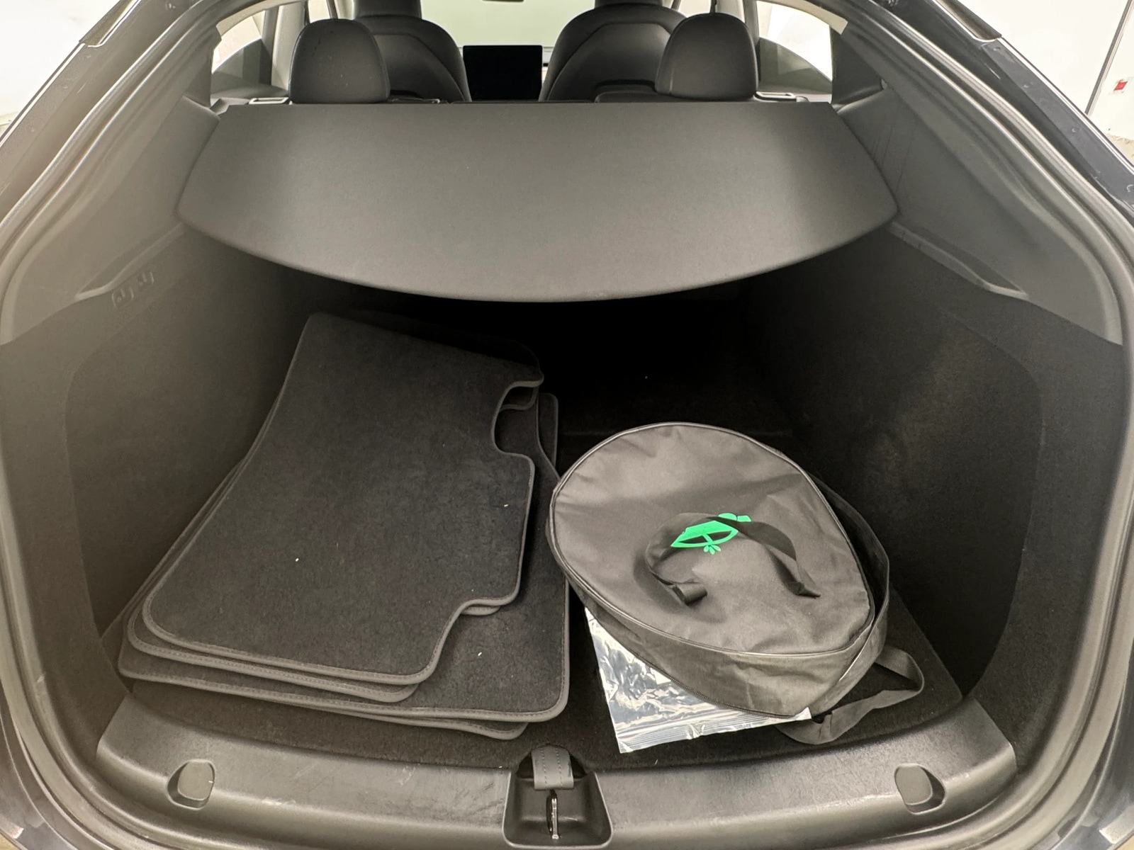 Thumbnail: 2025 Tesla Model Y - 6