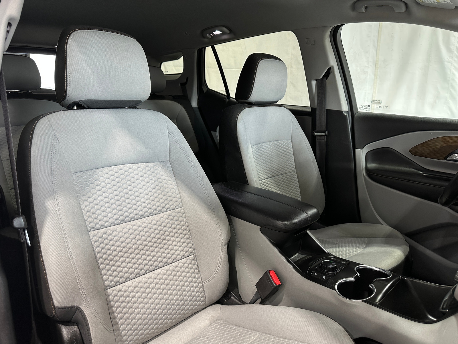 Thumbnail: 2018 GMC Terrain - 2