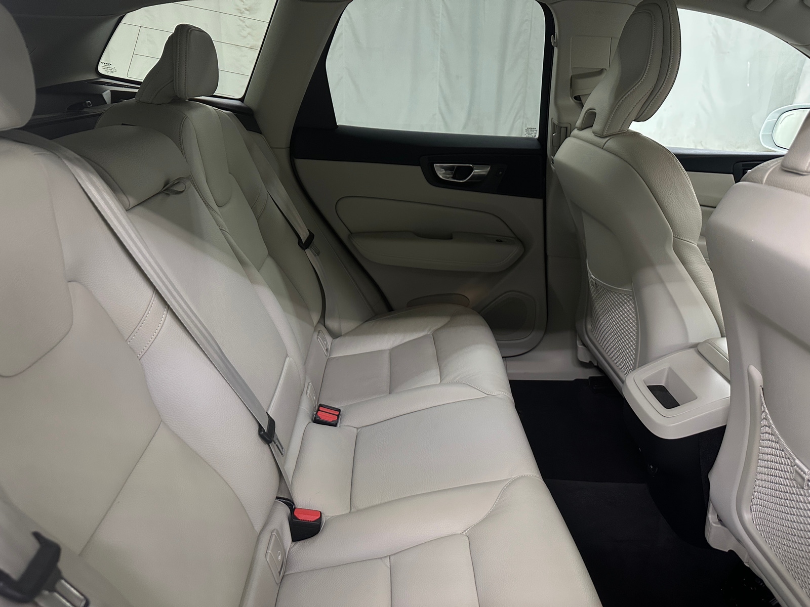 Thumbnail: 2023 Volvo XC60 - 5