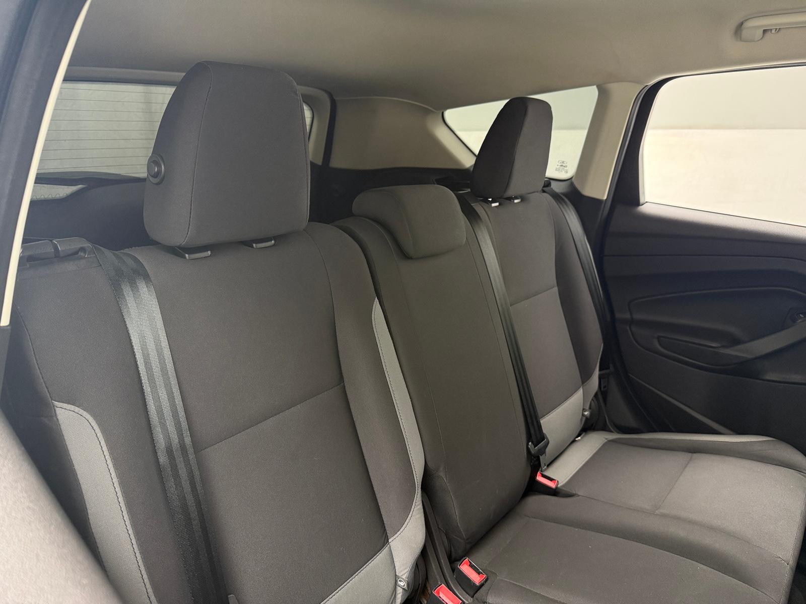 Thumbnail: 2015 Ford Escape - 6