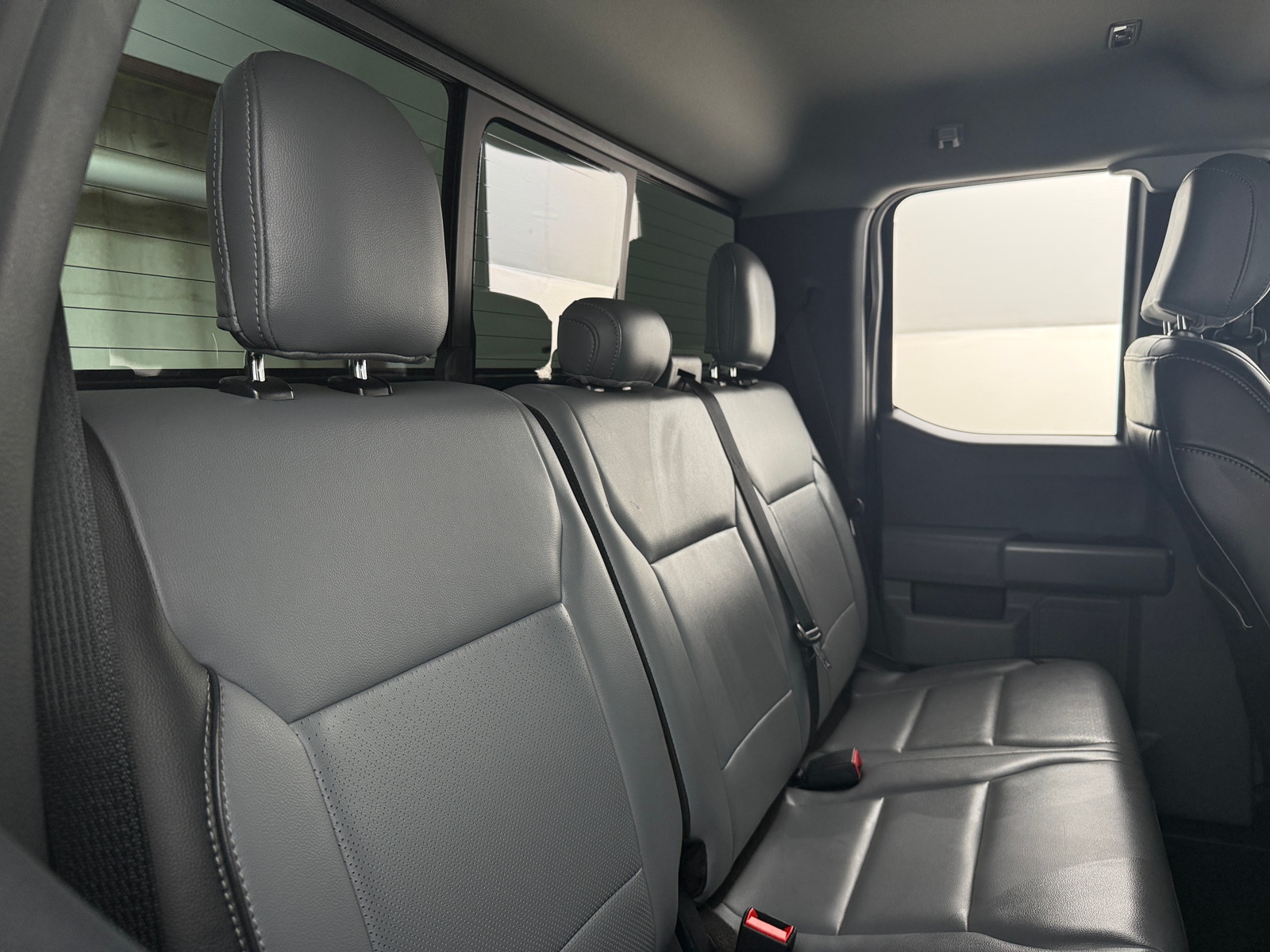 Thumbnail: 2021 Ford Econoline - 5