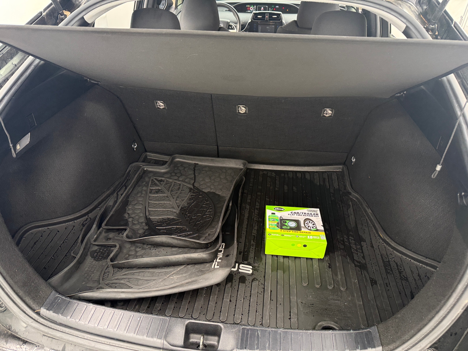 Thumbnail: 2018 Toyota Prius - 7