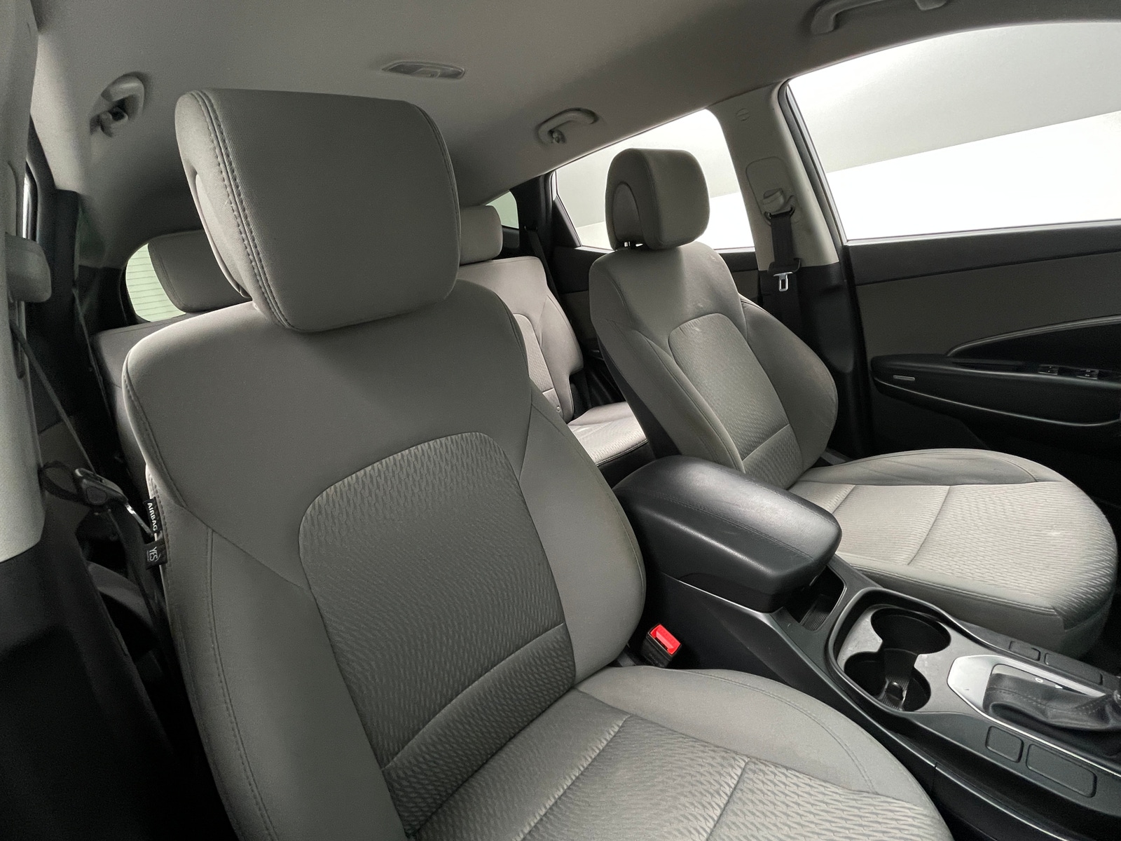 Thumbnail: 2017 Hyundai Santa Fe - 2