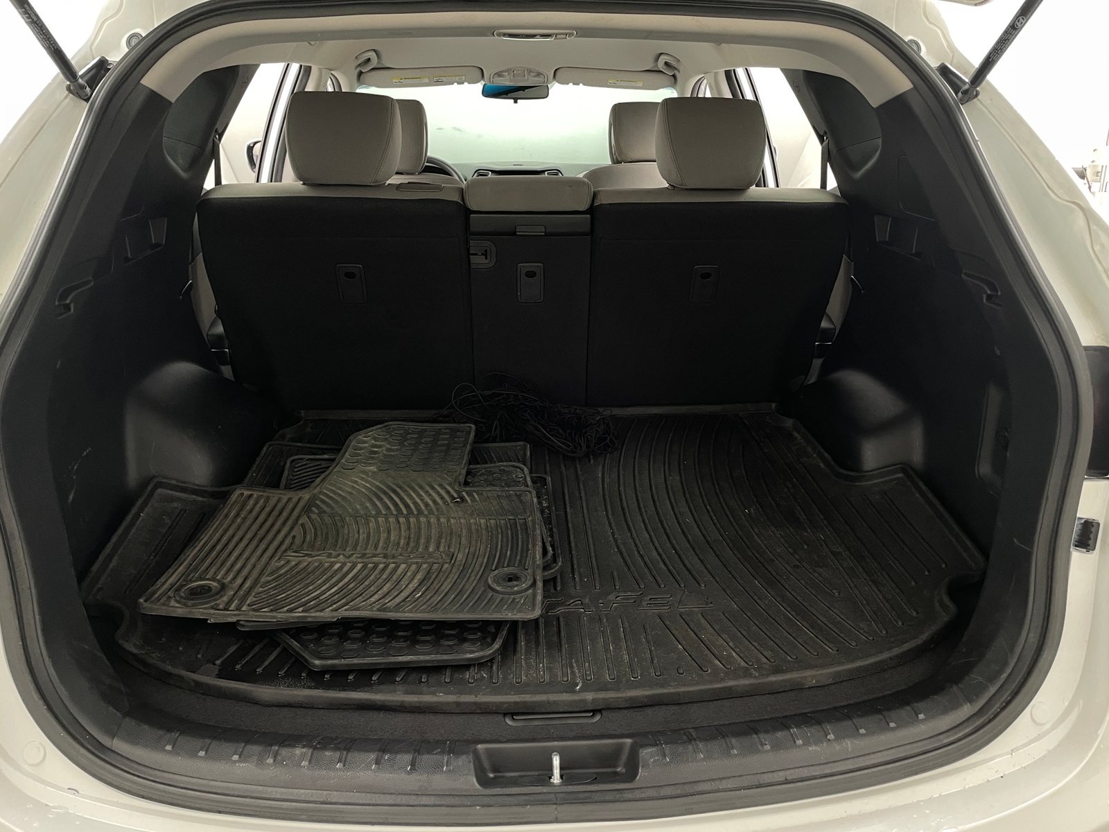 Thumbnail: 2017 Hyundai Santa Fe - 7