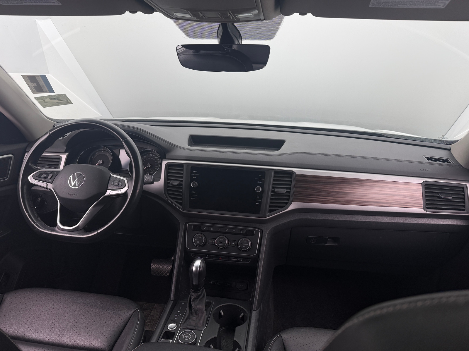 Thumbnail: 2021 Volkswagen Atlas - 2