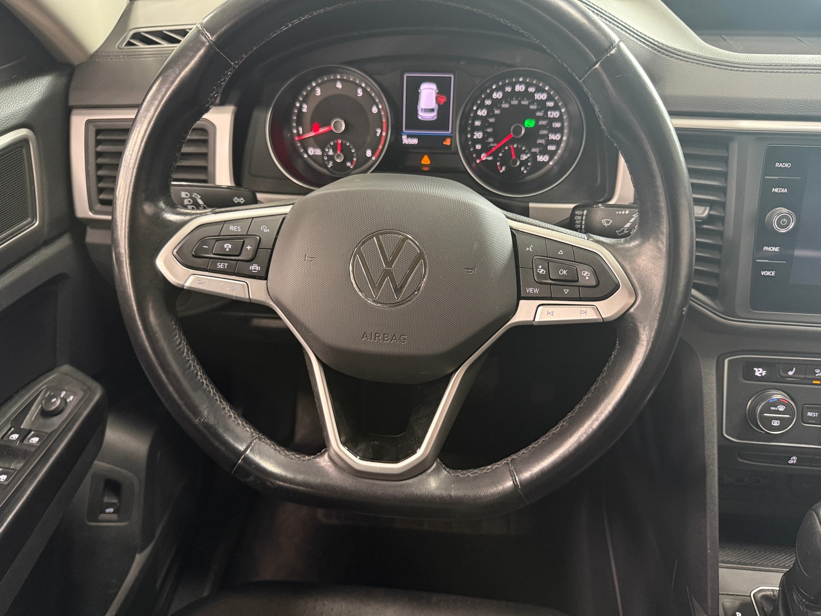 Thumbnail: 2021 Volkswagen Atlas - 4