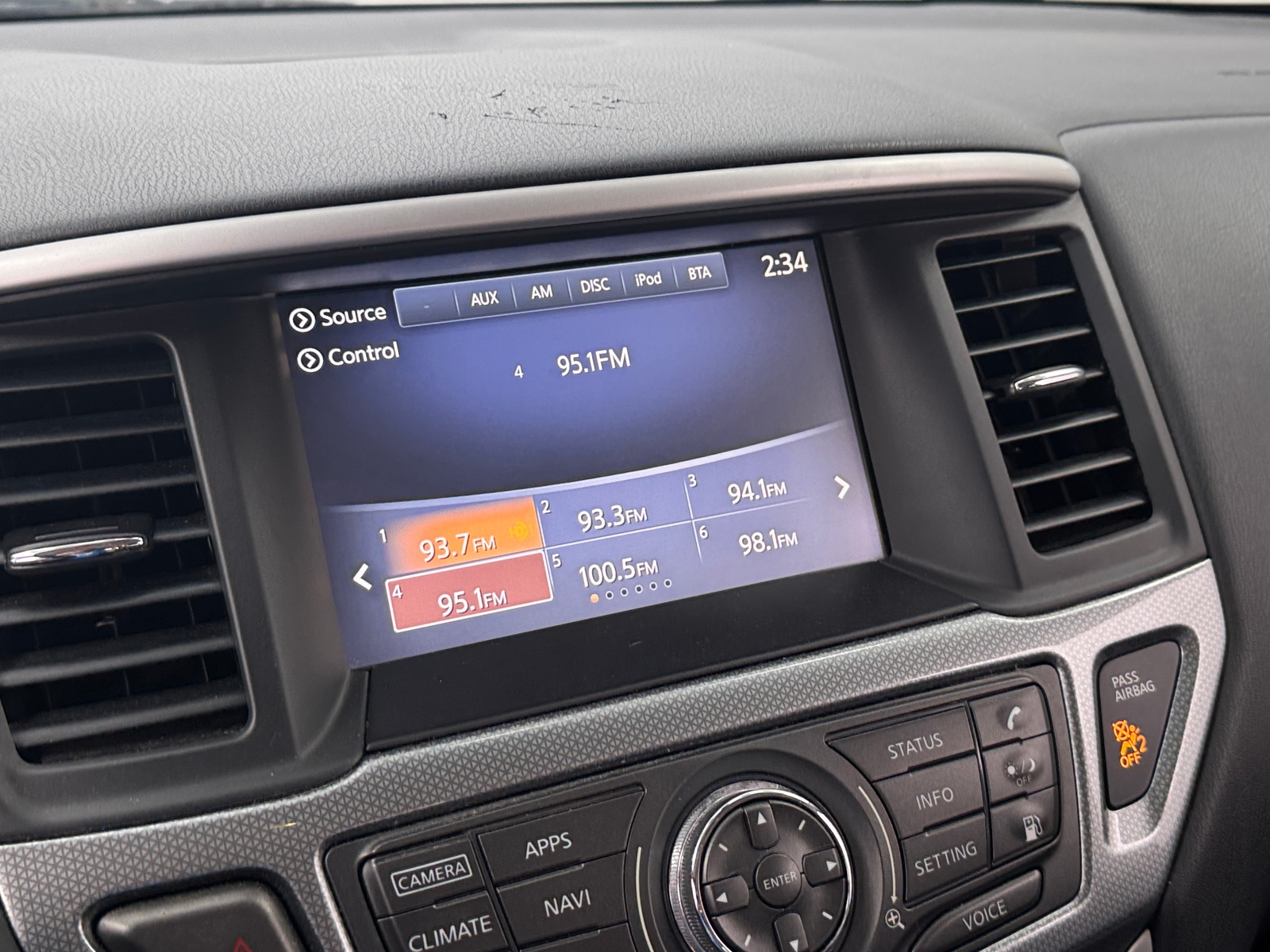 Thumbnail: 2019 Nissan Pathfinder - 3