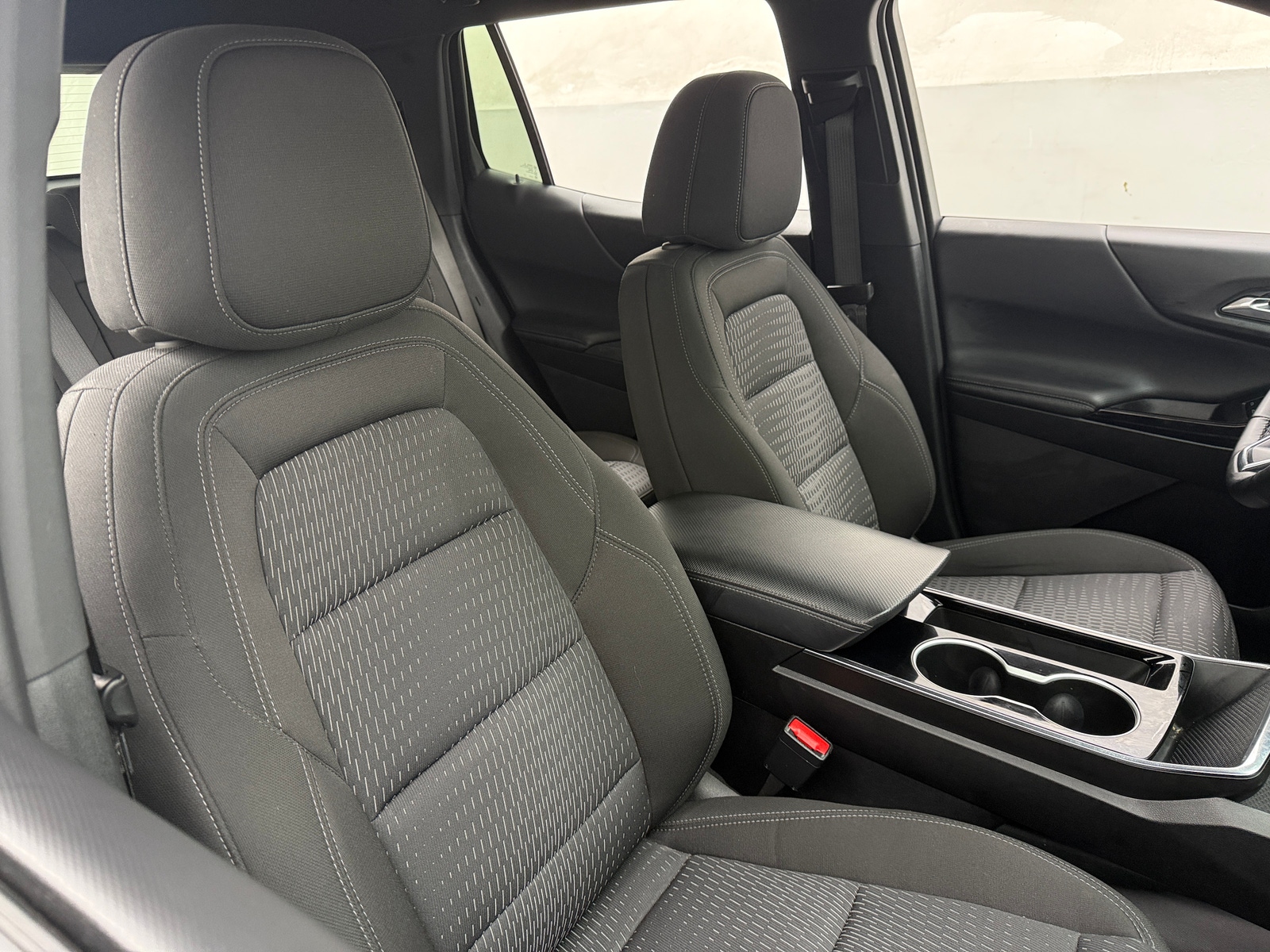 Thumbnail: 2025 Chevrolet Equinox - 2