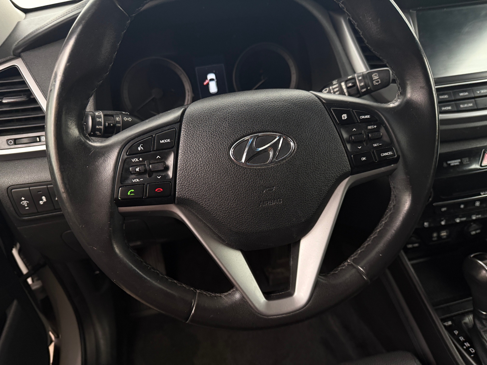 Thumbnail: 2017 Hyundai Tucson - 4