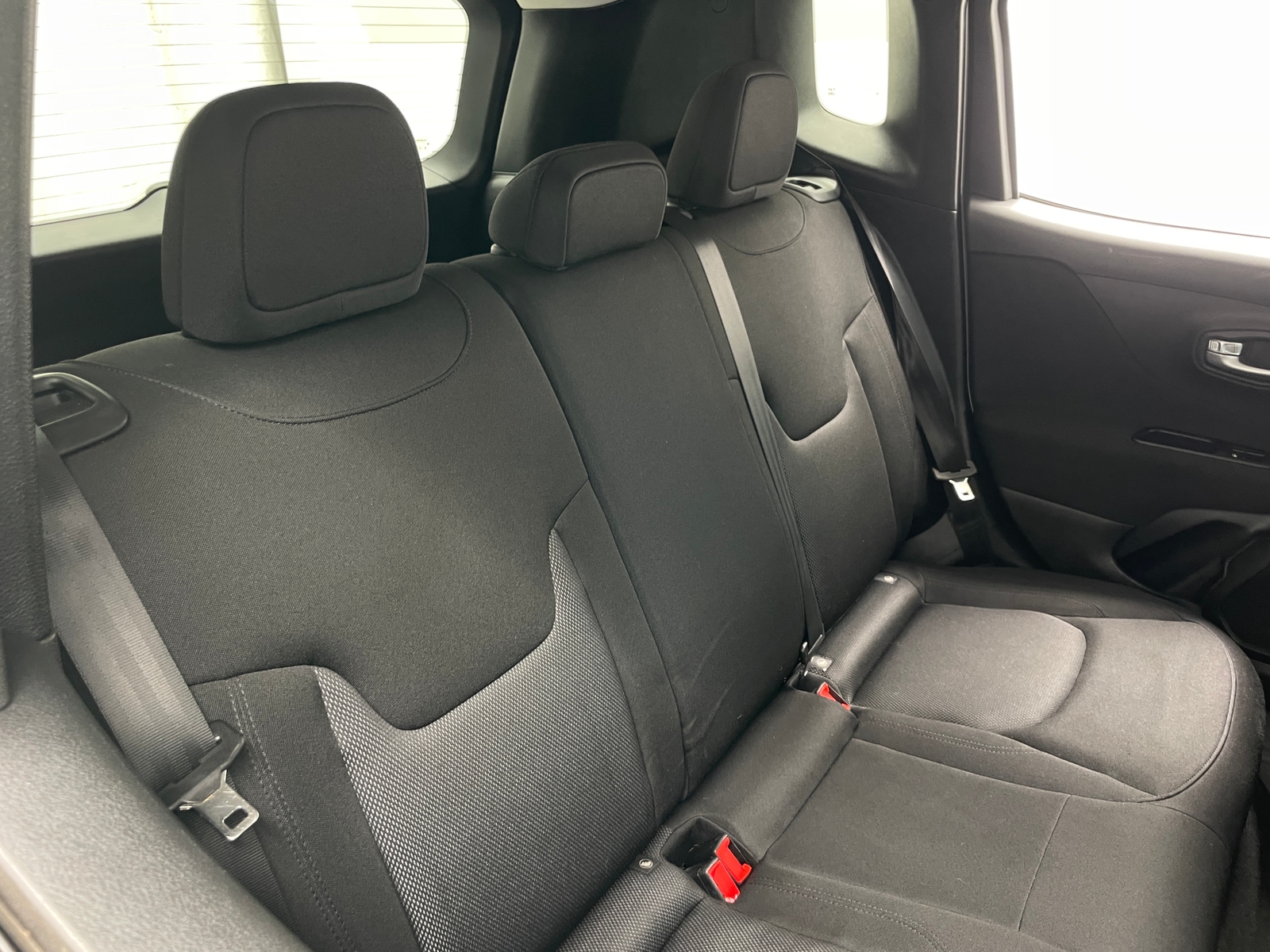 Thumbnail: 2019 Jeep Renegade - 6