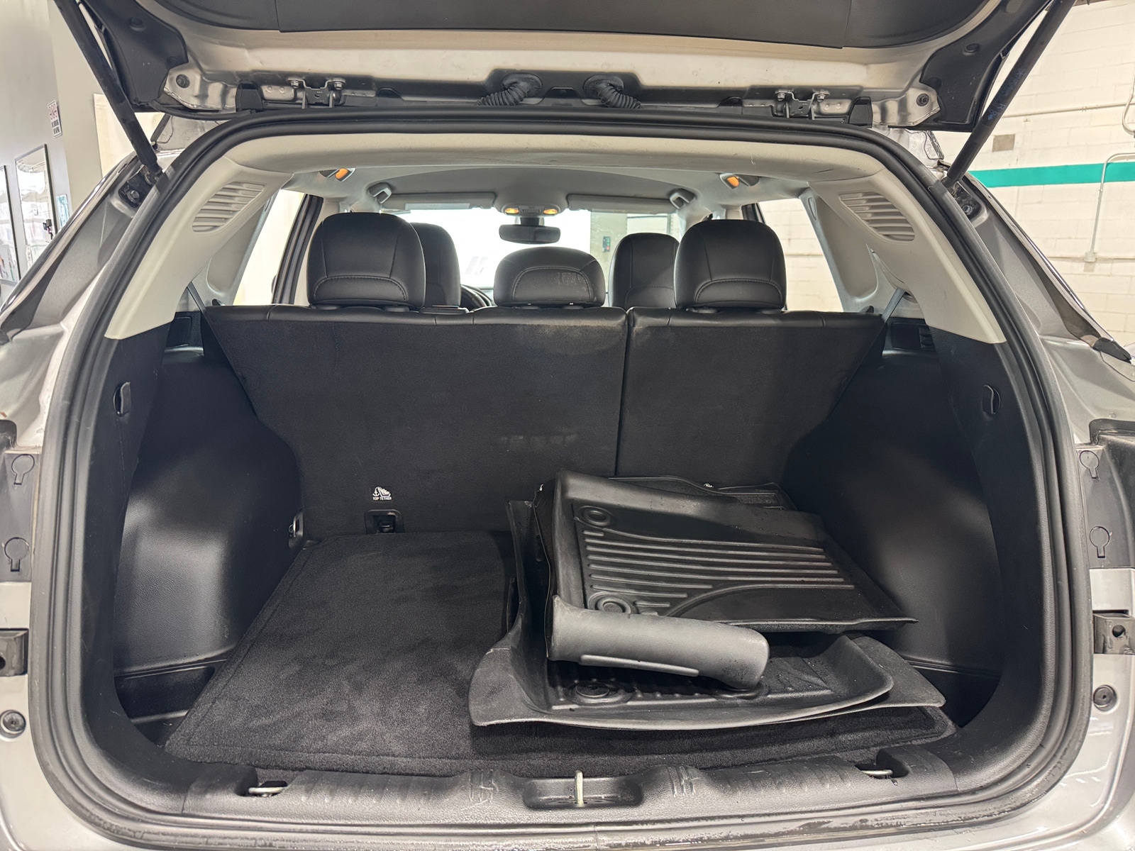 Thumbnail: 2021 Jeep Compass - 6