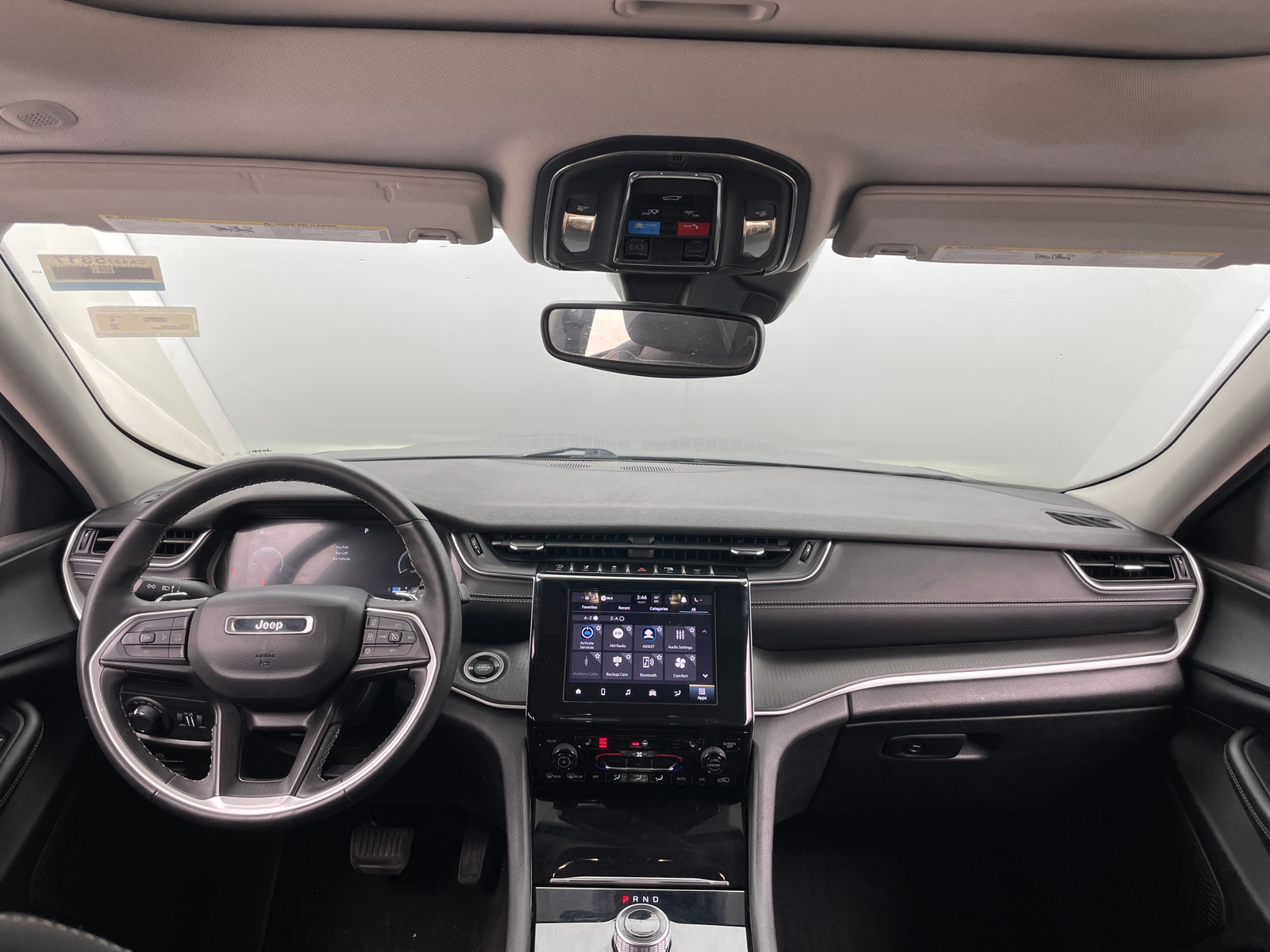 Thumbnail: 2023 Jeep Grand Cherokee - 3