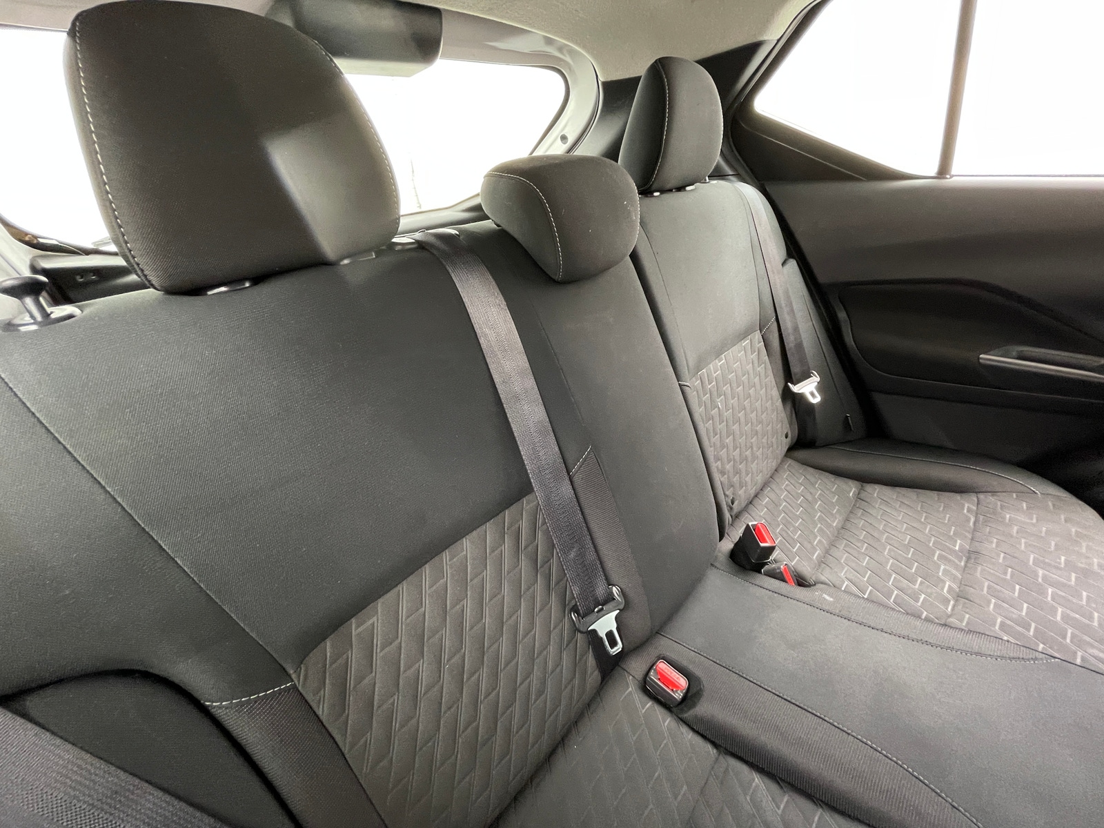 Thumbnail: 2021 Nissan Kicks - 6