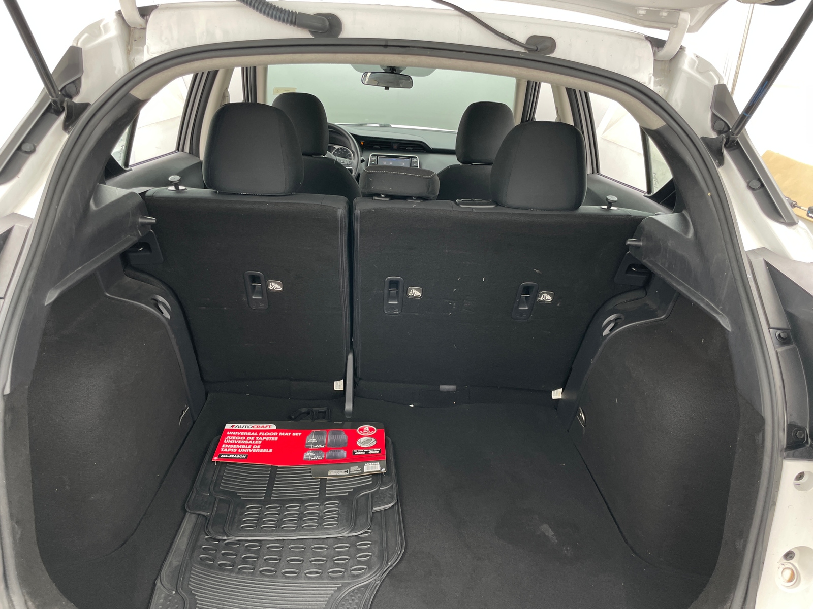 Thumbnail: 2021 Nissan Kicks - 7