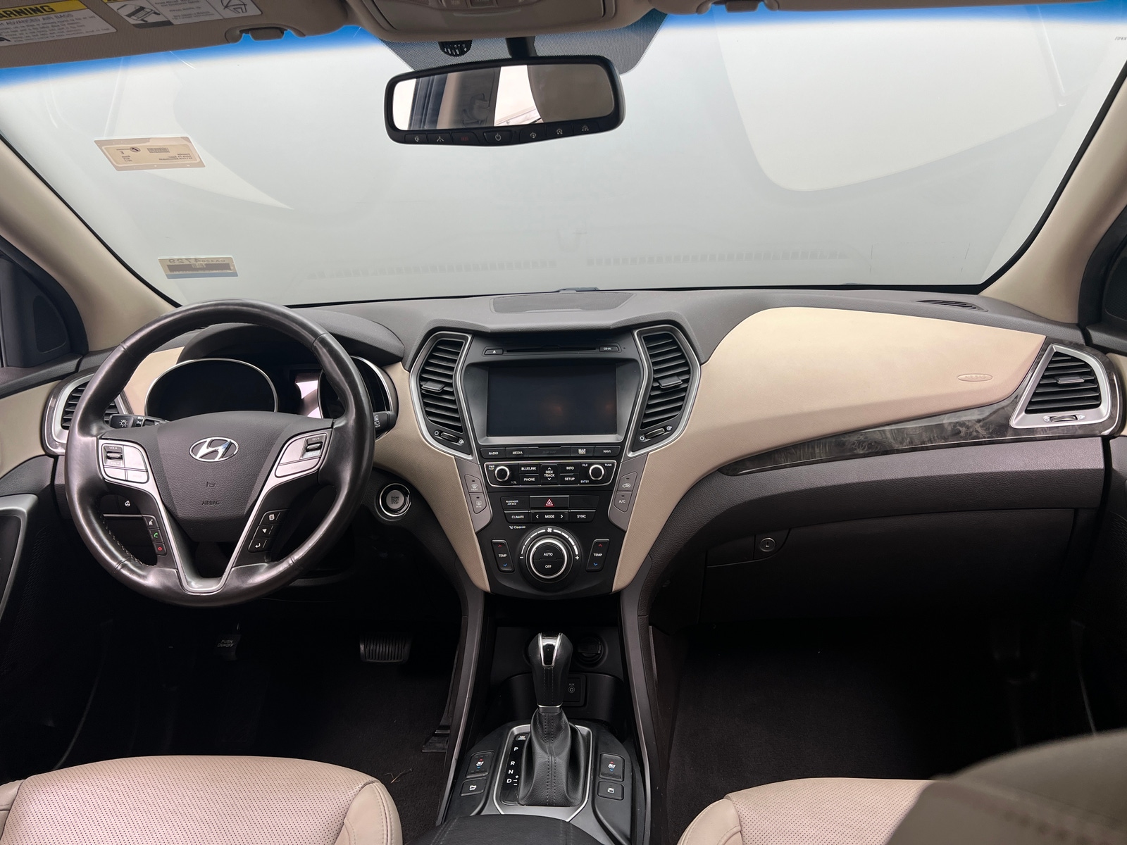 Thumbnail: 2017 Hyundai Santa Fe - 2