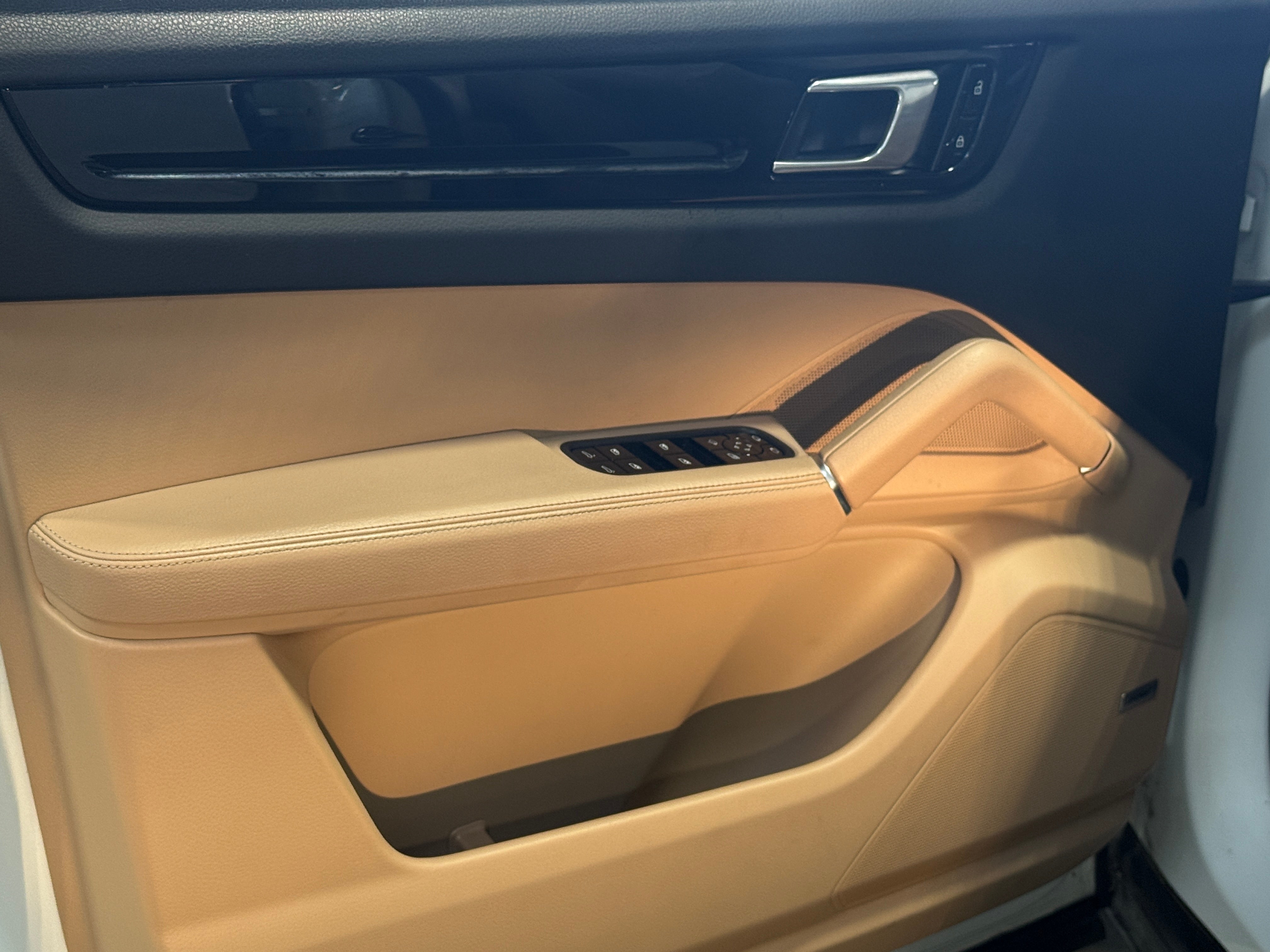 2020 Porsche Cayenne