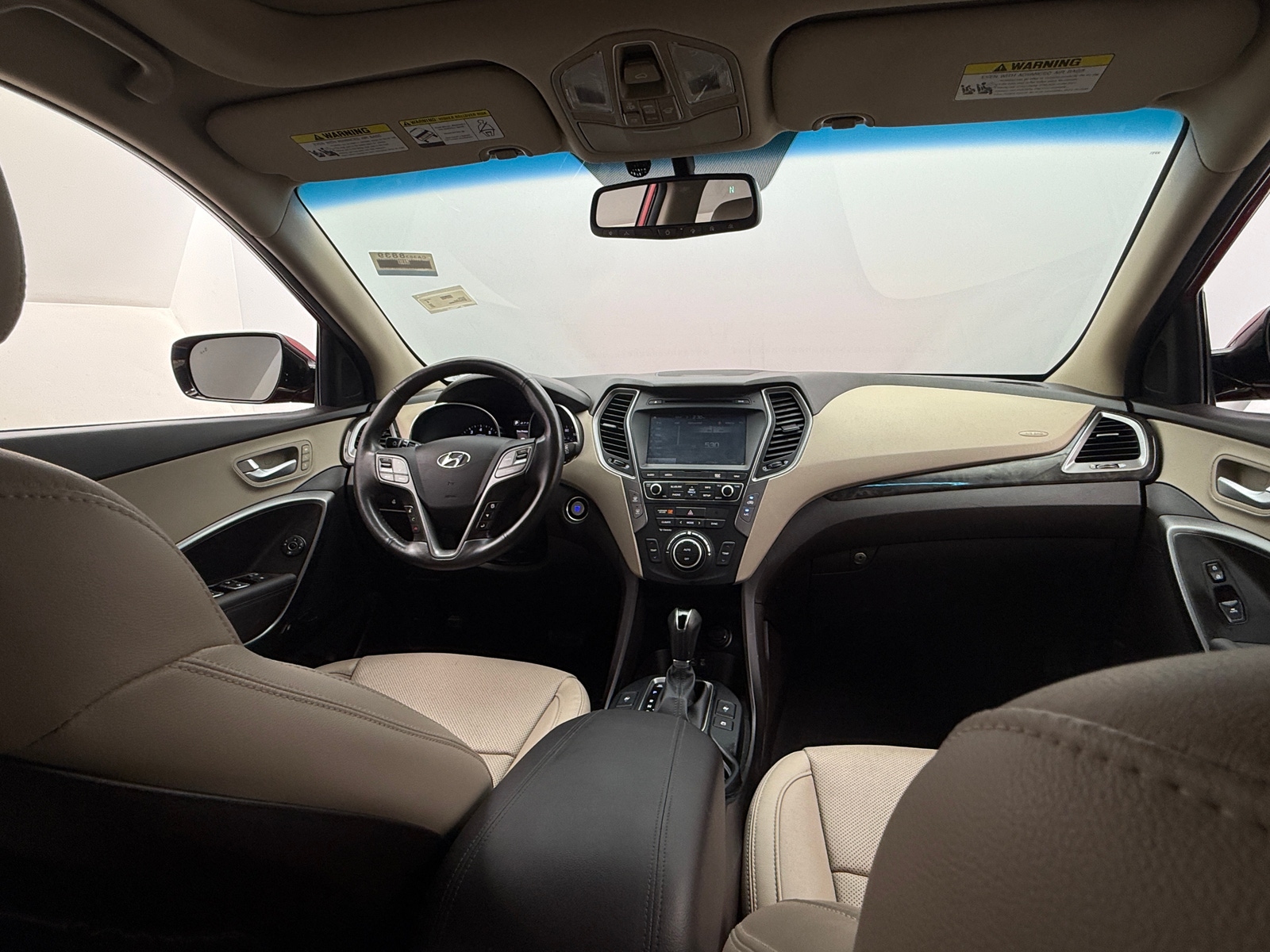 Thumbnail: 2017 Hyundai Santa Fe - 2