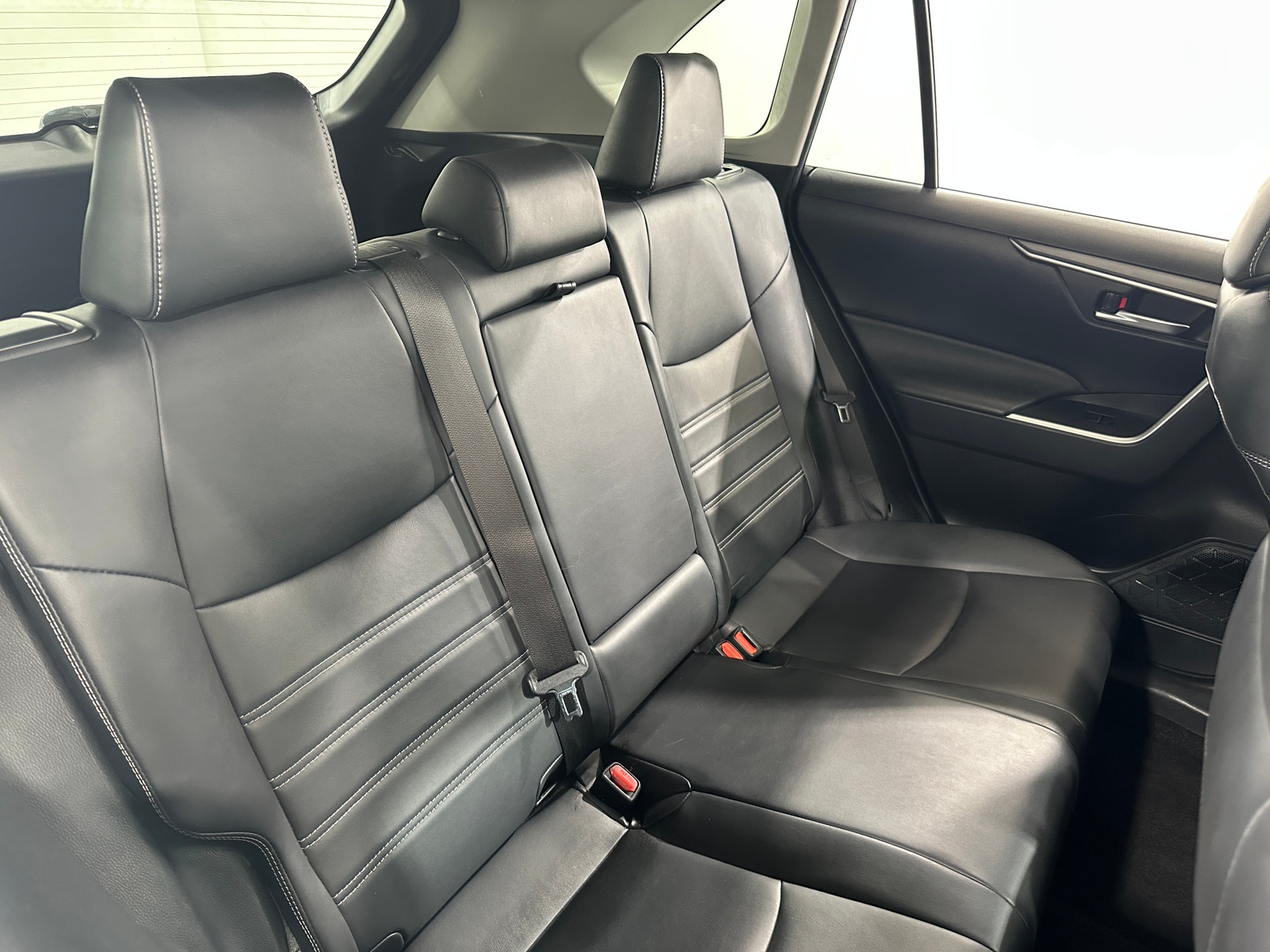 Thumbnail: 2019 Toyota RAV4 - 5