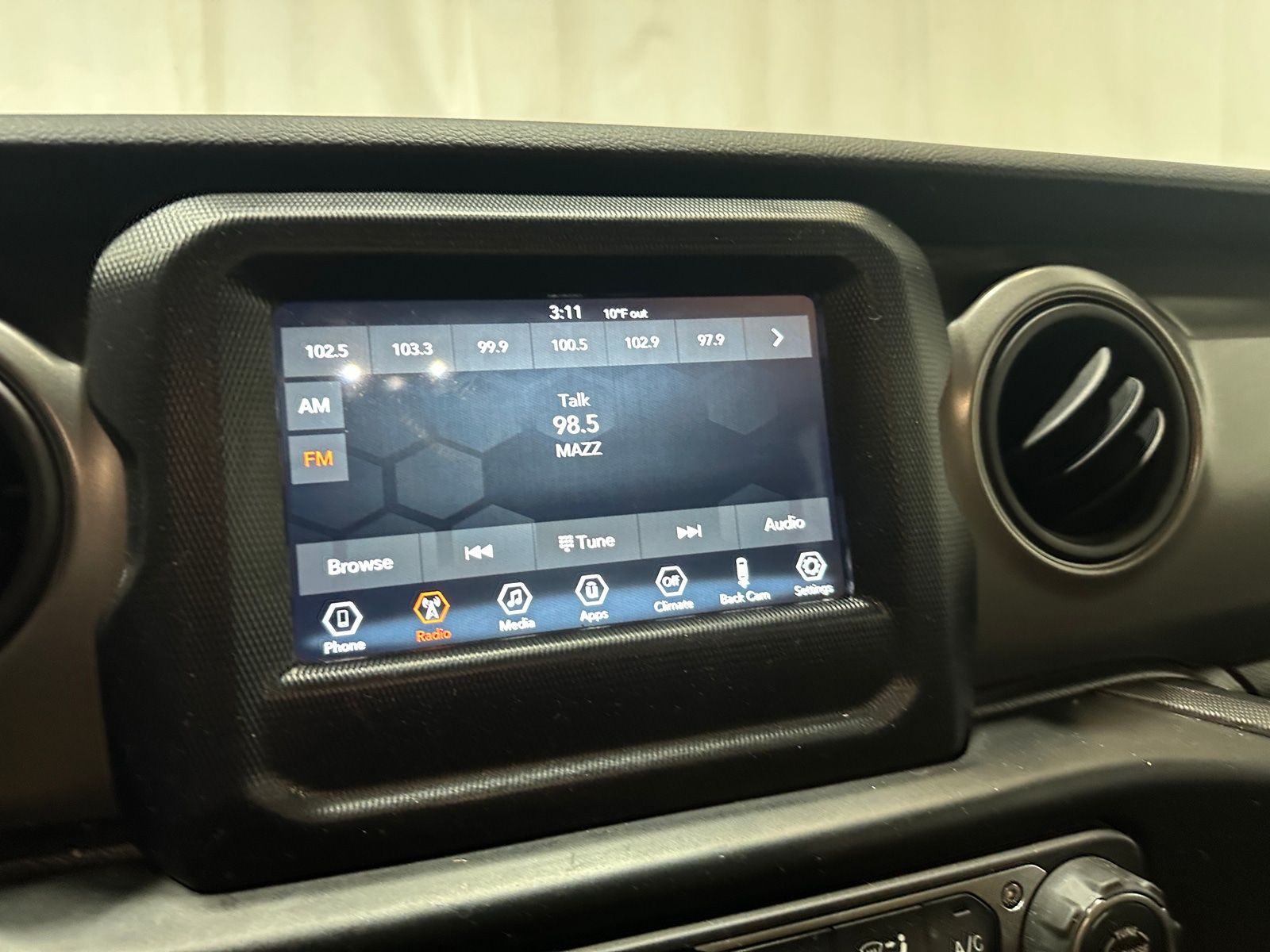 Thumbnail: 2022 Jeep Wrangler - 4