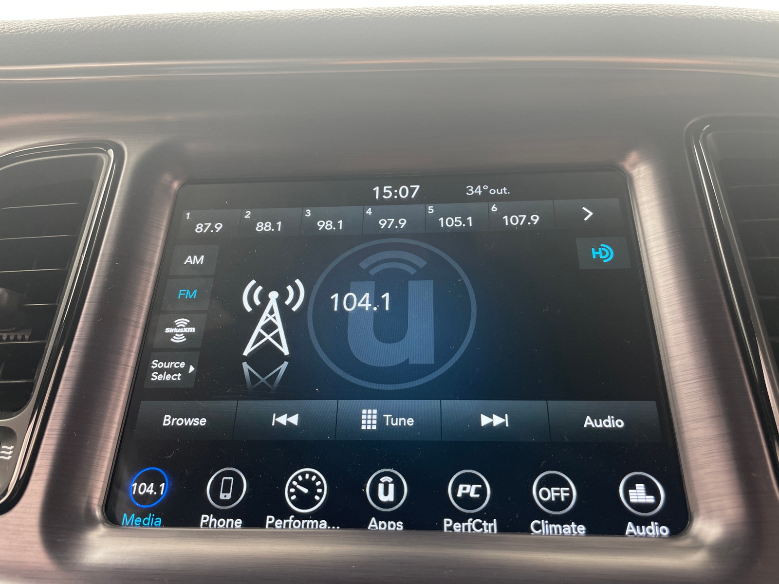 Thumbnail: 2016 Dodge Challenger - 3