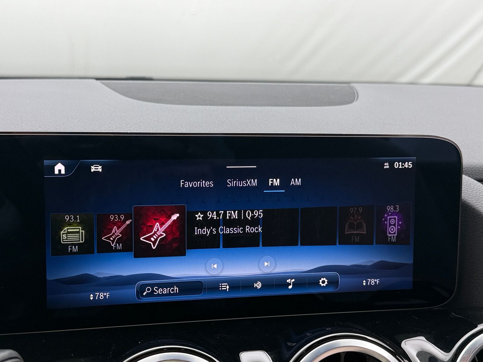 Thumbnail: 2025 Mercedes-Benz GLA - 3