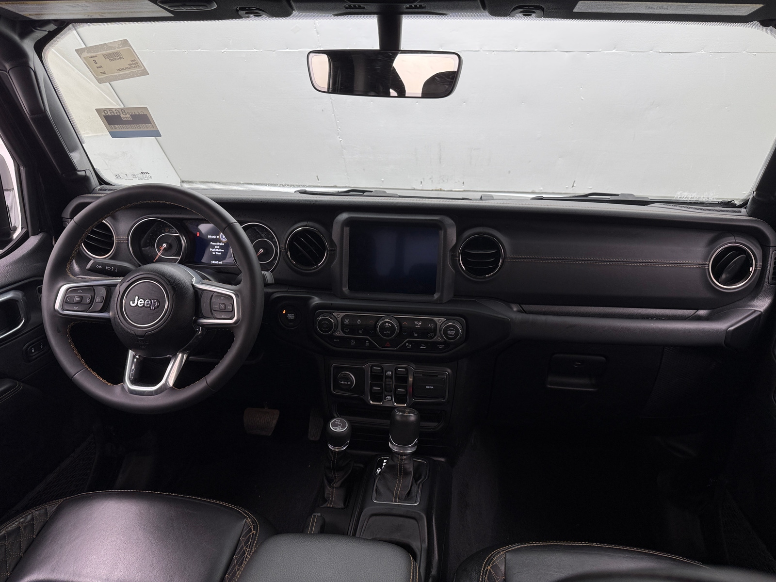 Thumbnail: 2023 Jeep Gladiator - 2