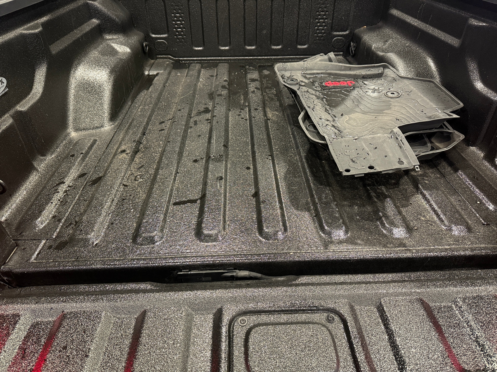 Thumbnail: 2023 Jeep Gladiator - 6