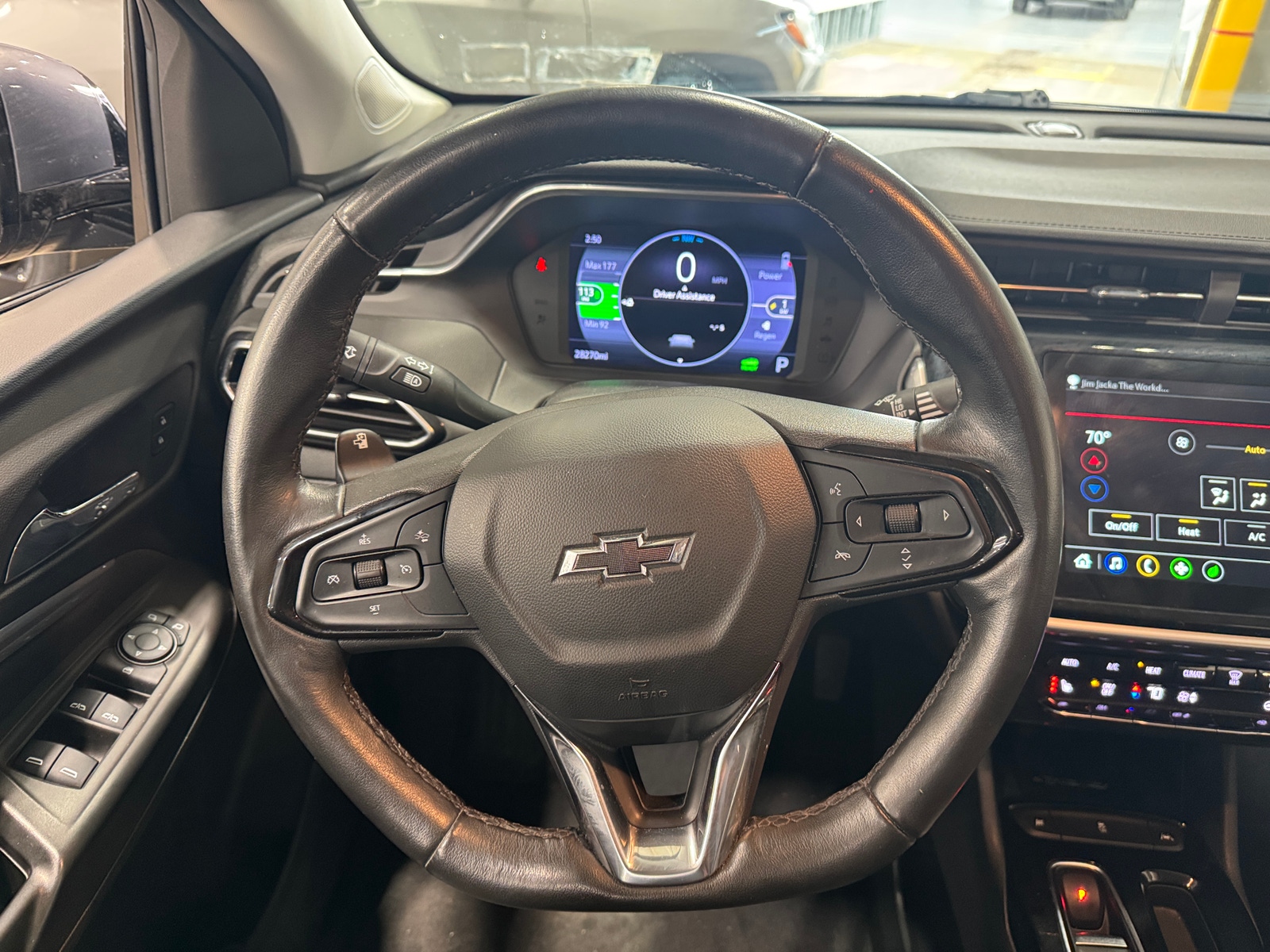 Thumbnail: 2023 Chevrolet Bolt EUV - 5