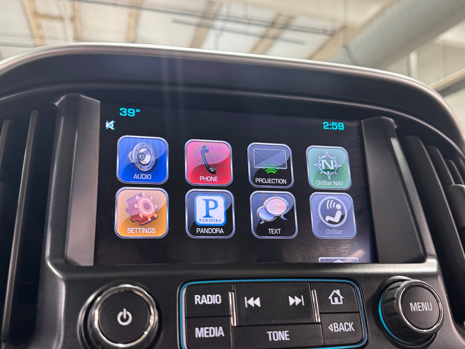 Thumbnail: 2016 Chevrolet Colorado - 4