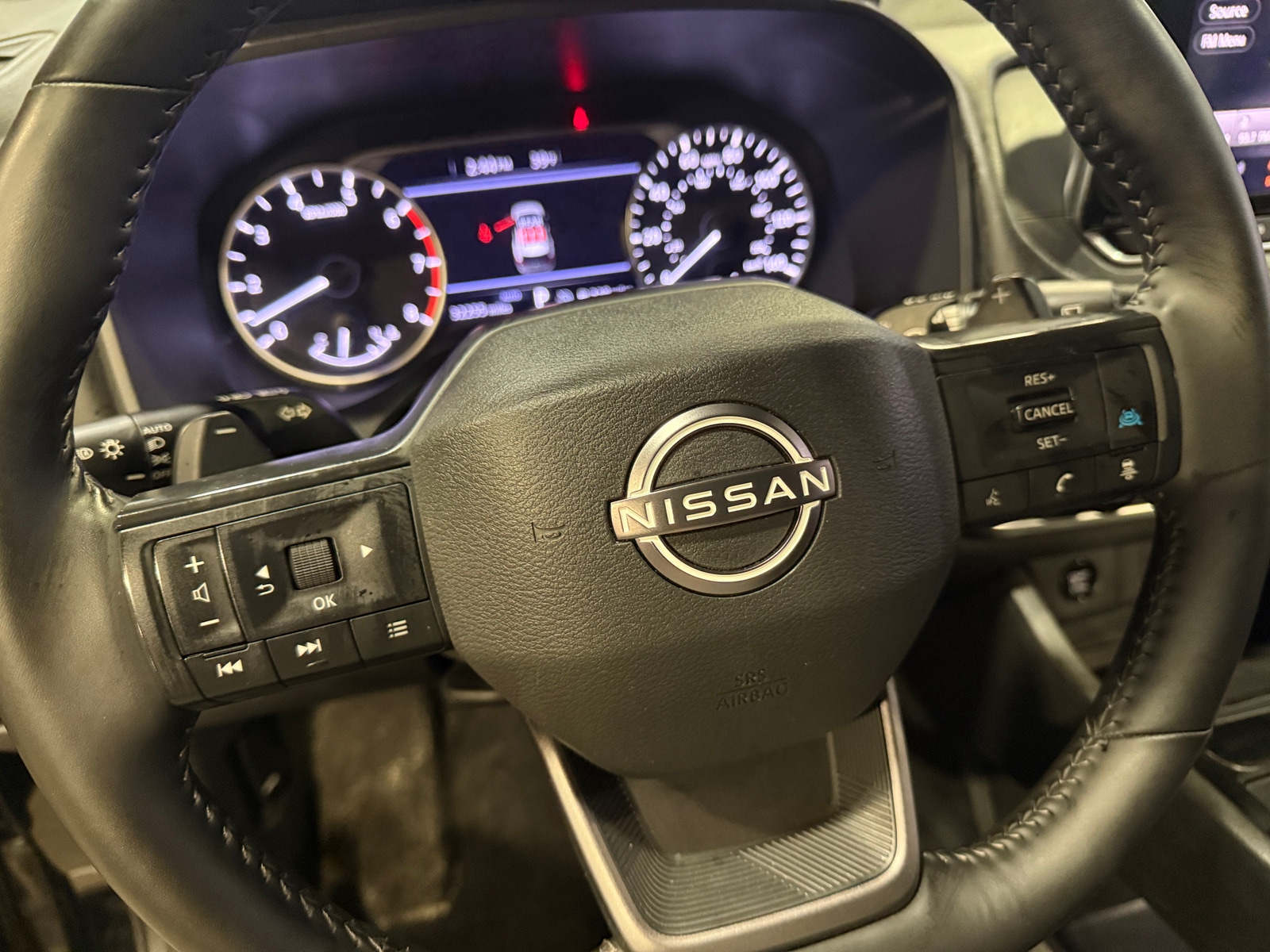 Thumbnail: 2025 Nissan Rogue - 5