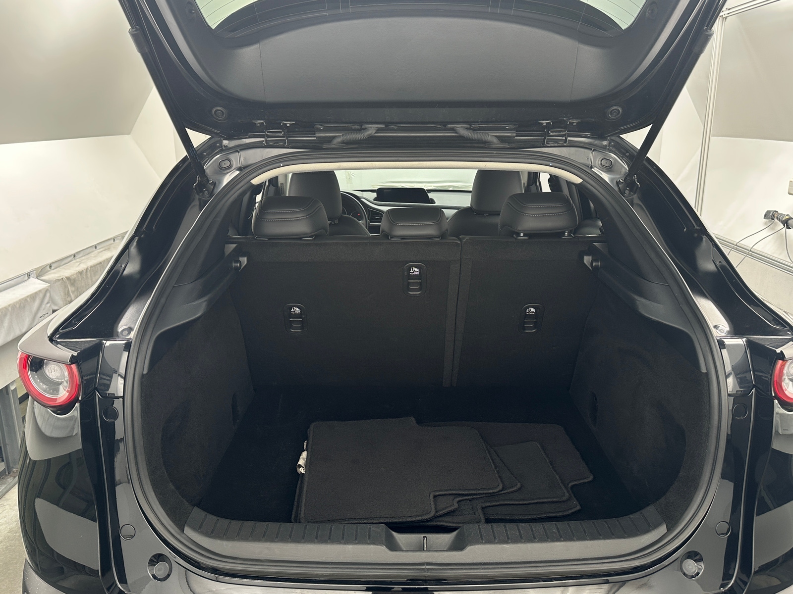 Thumbnail: 2025 Mazda CX-30 - 6