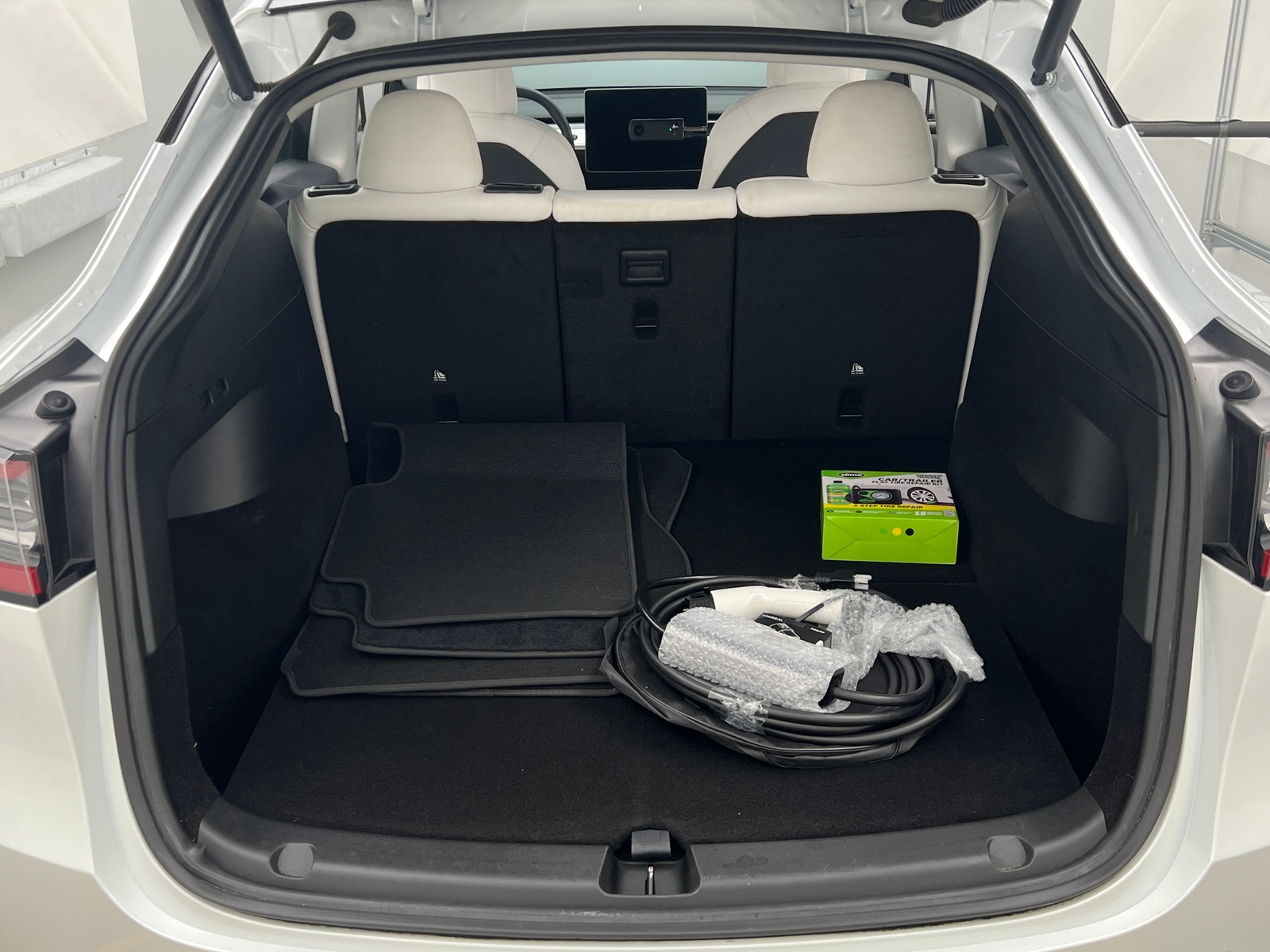 Thumbnail: 2022 Tesla Model Y - 6