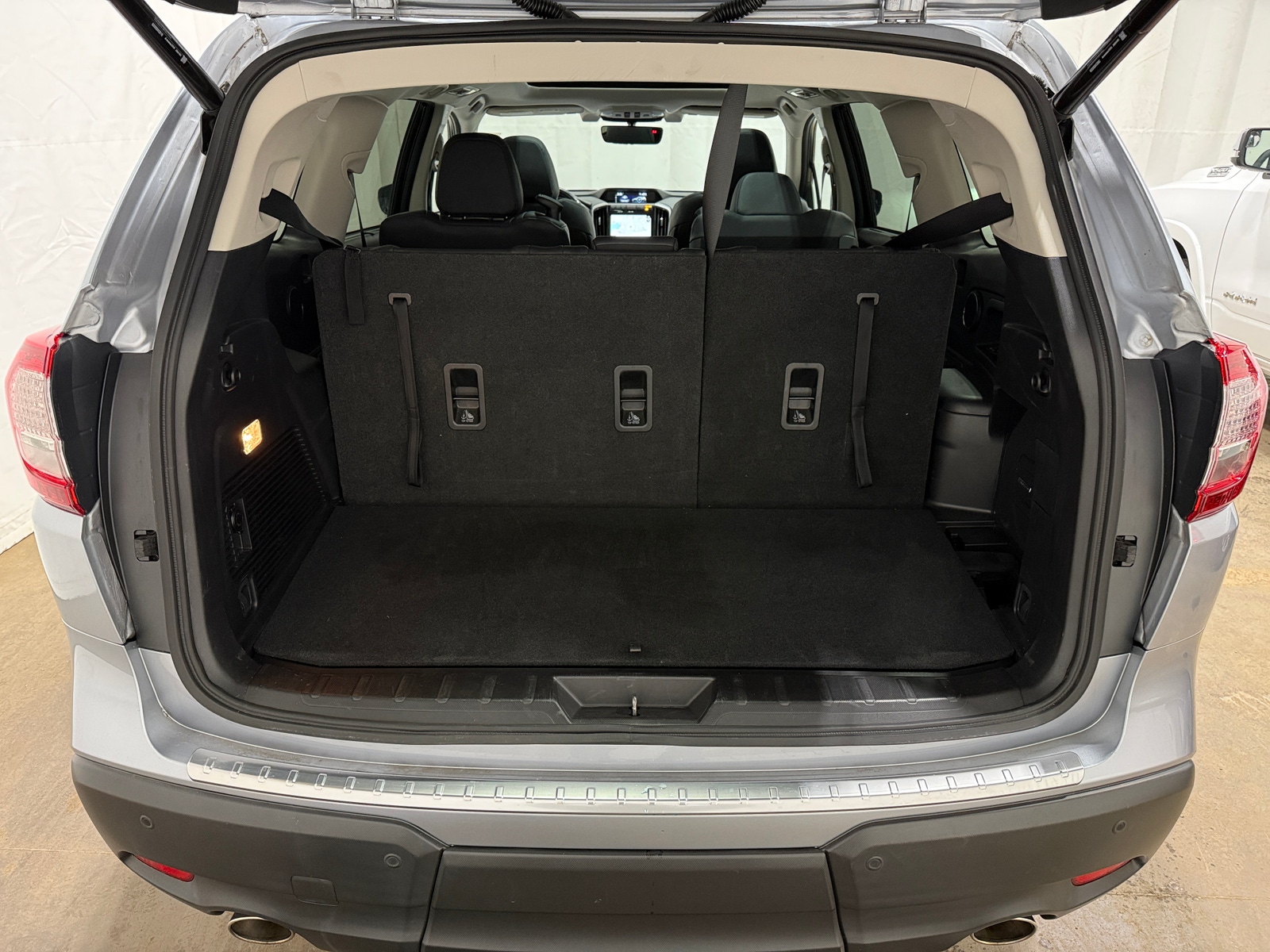 Thumbnail: 2022 Subaru Ascent - 6