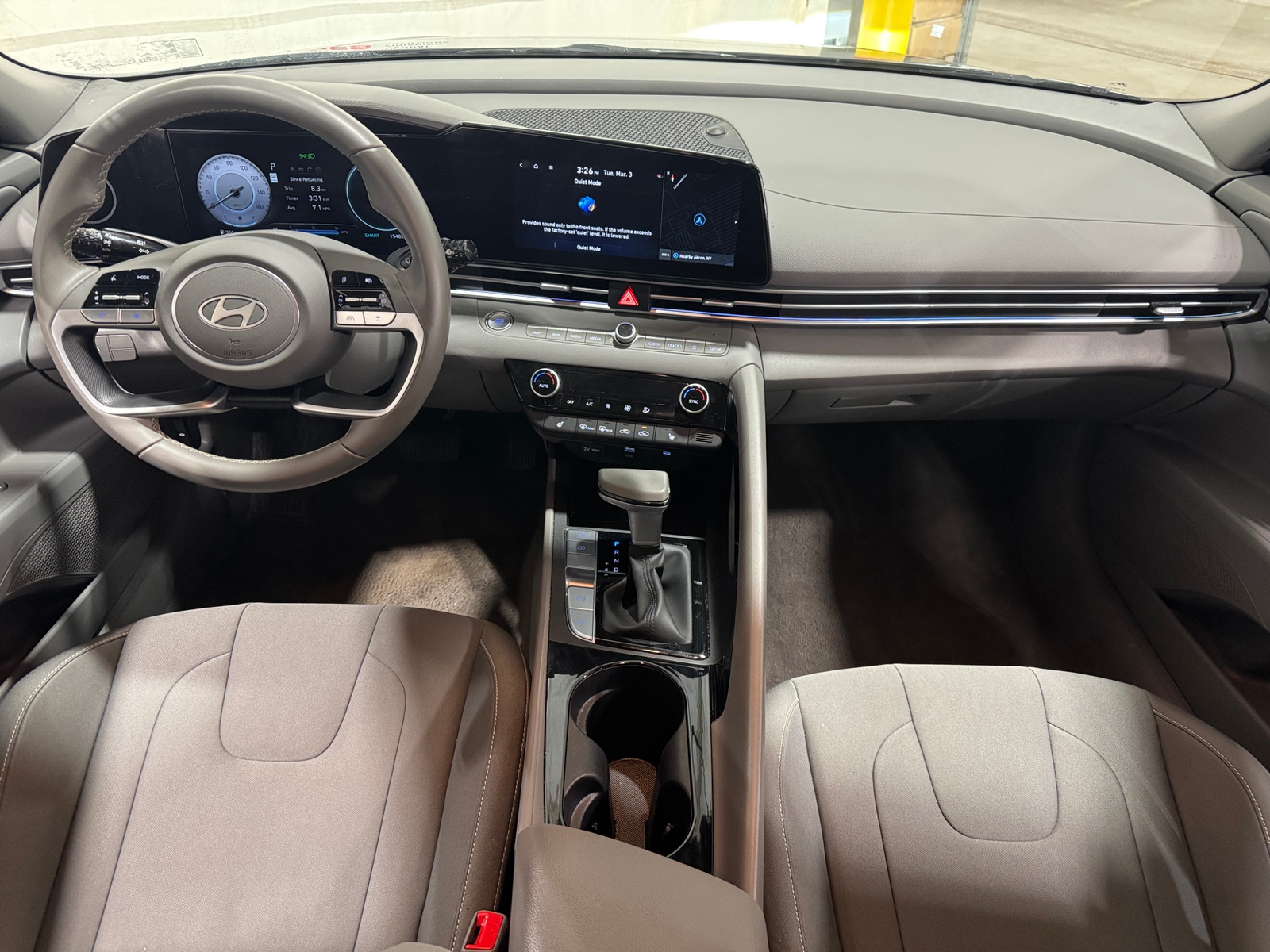 Thumbnail: 2025 Hyundai Elantra - 3