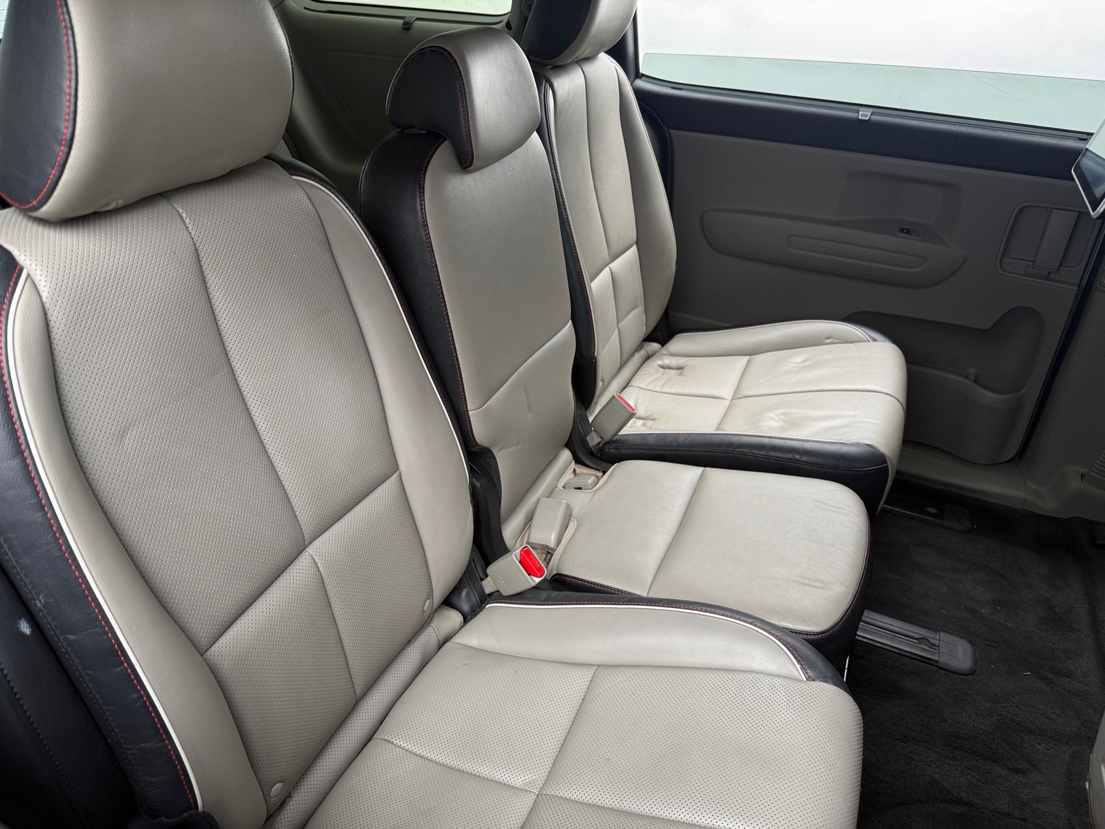 Thumbnail: 2020 Kia Sedona - 5