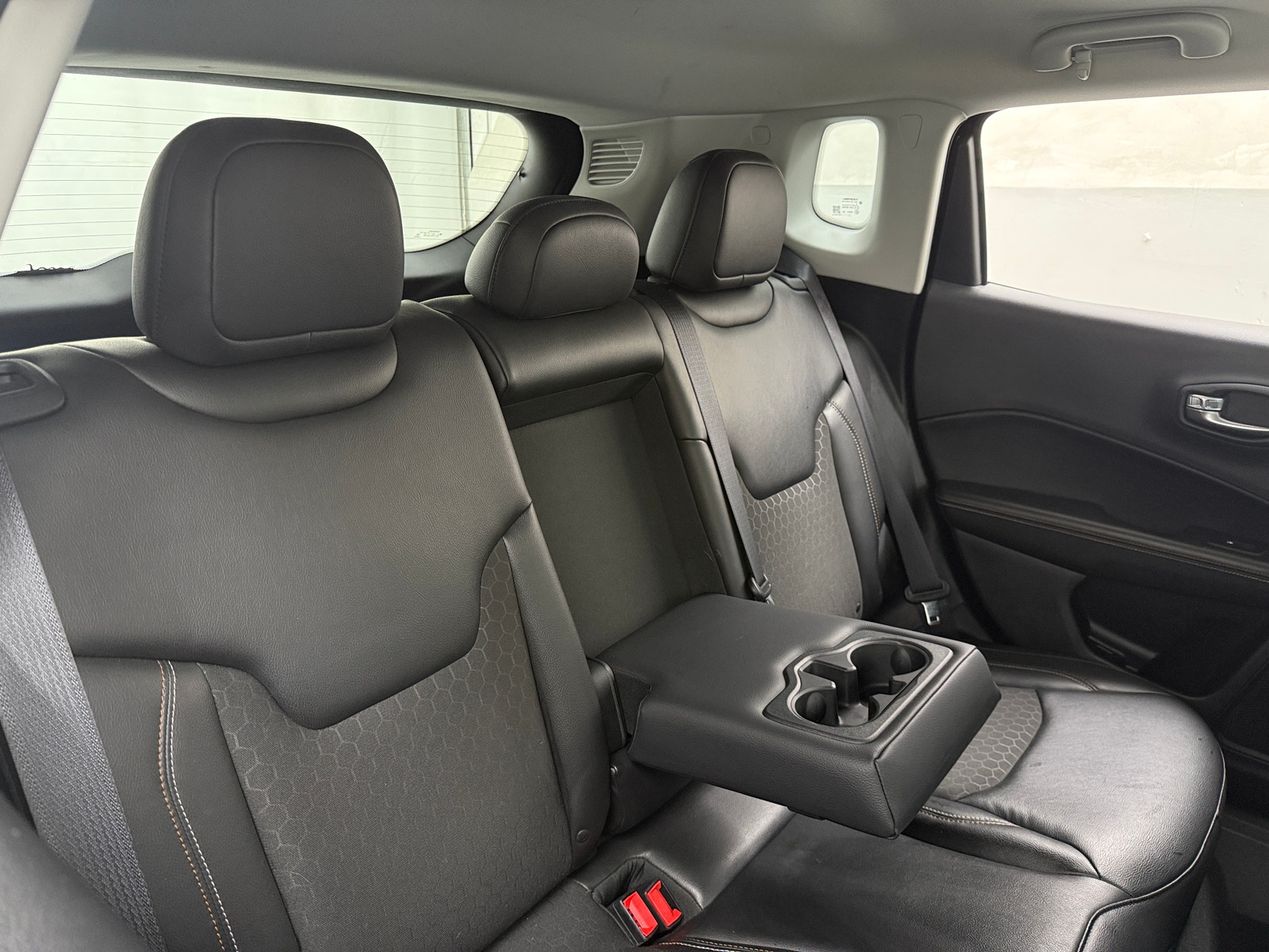 Thumbnail: 2018 Jeep Compass - 6