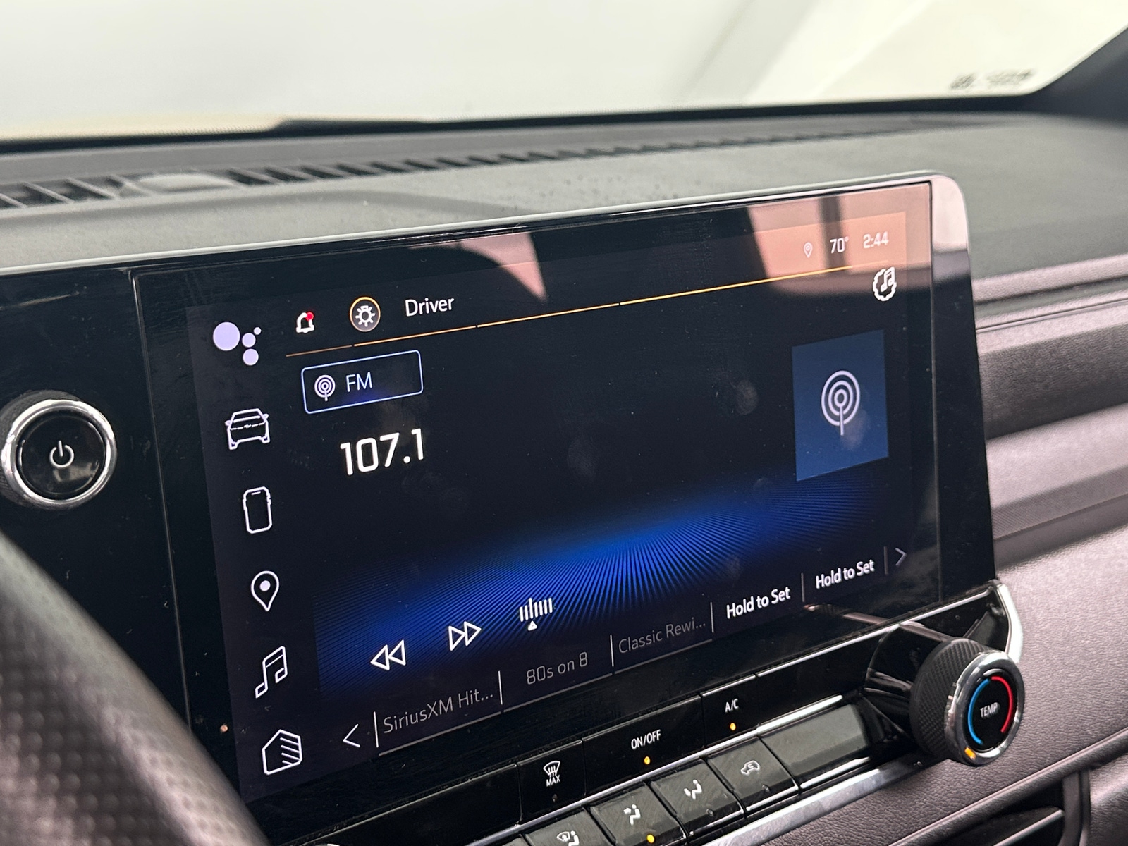 Thumbnail: 2023 Chevrolet Colorado - 4